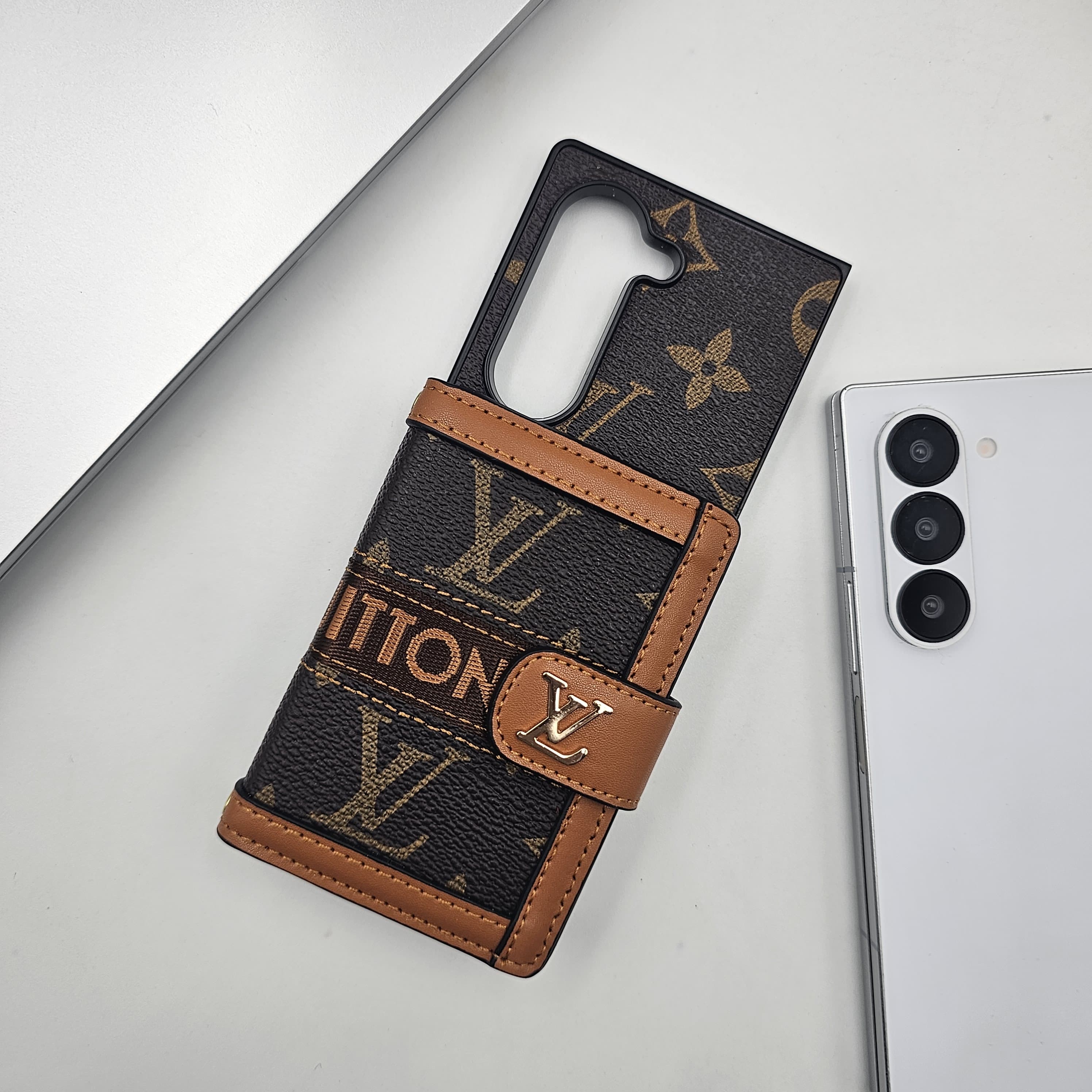 Samsung Galaxy Z Fold 7 Luxury Brand Cardholder Crossbody Sling Strap Case