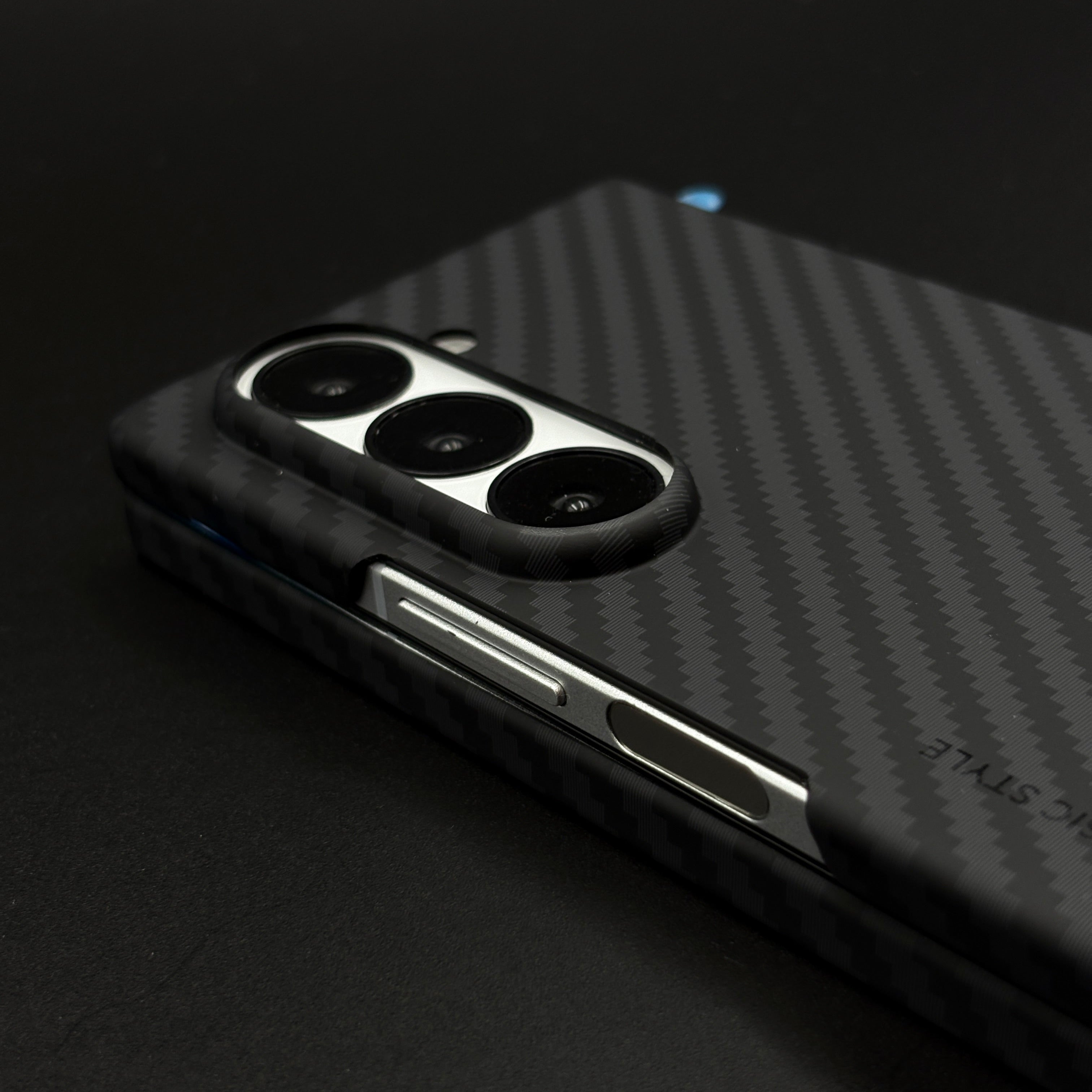 Ultra Thin Carbon Fibre Feel Case for Samsung Galaxy Z Fold 6