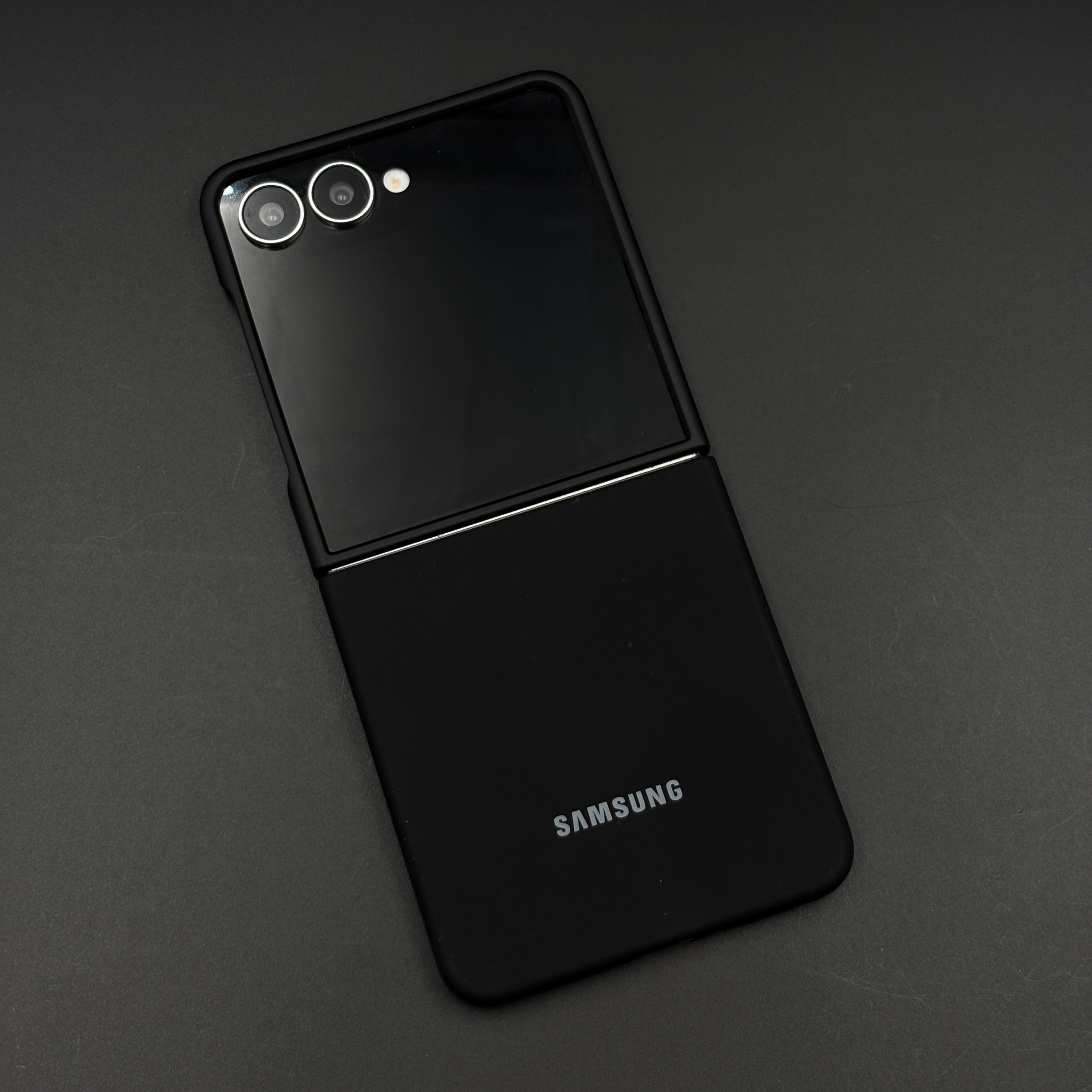 Silicone Case with Silk Feel for Samsung Galaxy Z Flip 7 | Velvet Inner Lining