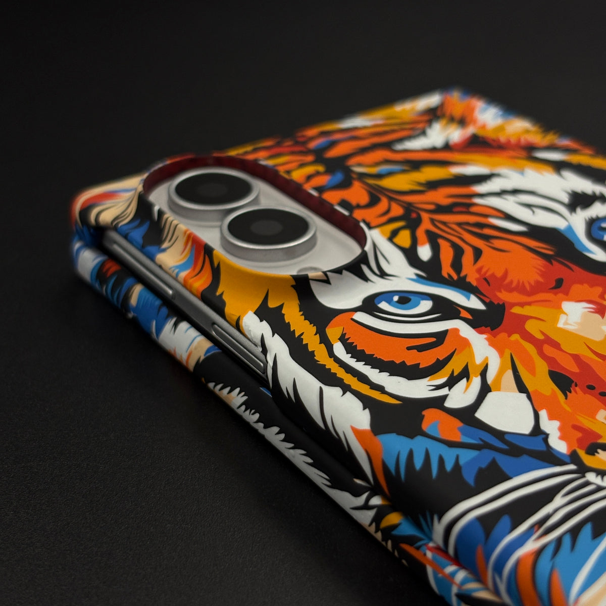 Tiger Premium Slim Case for Samsung Galaxy Z Fold 8 | Rare Aramid Texture Finish | Real Carbon Fibre Feel | Hidden MagSafe