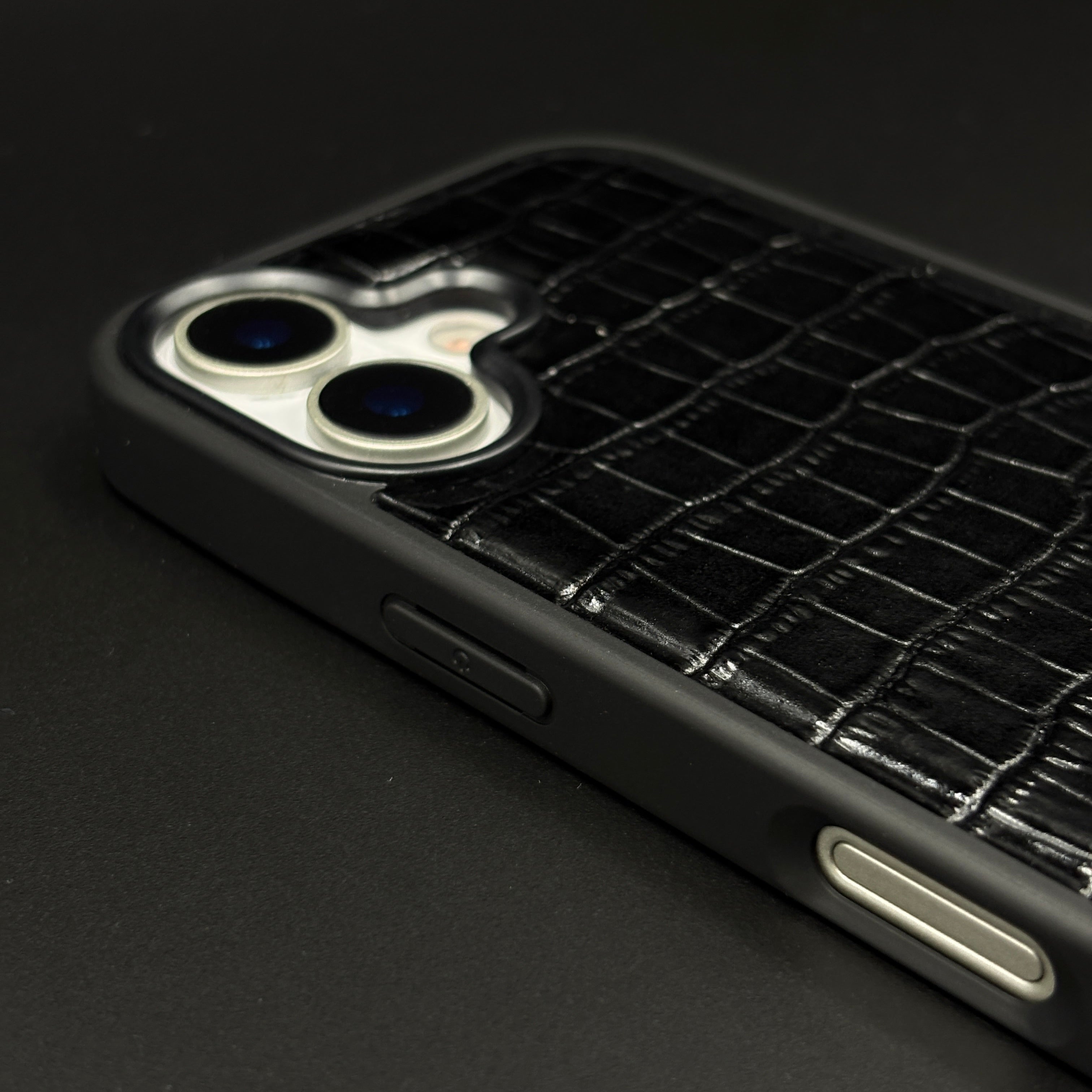 Croc Pattern MB Logo Case for iPhone 17 | Luxury Embossed Leather Protection