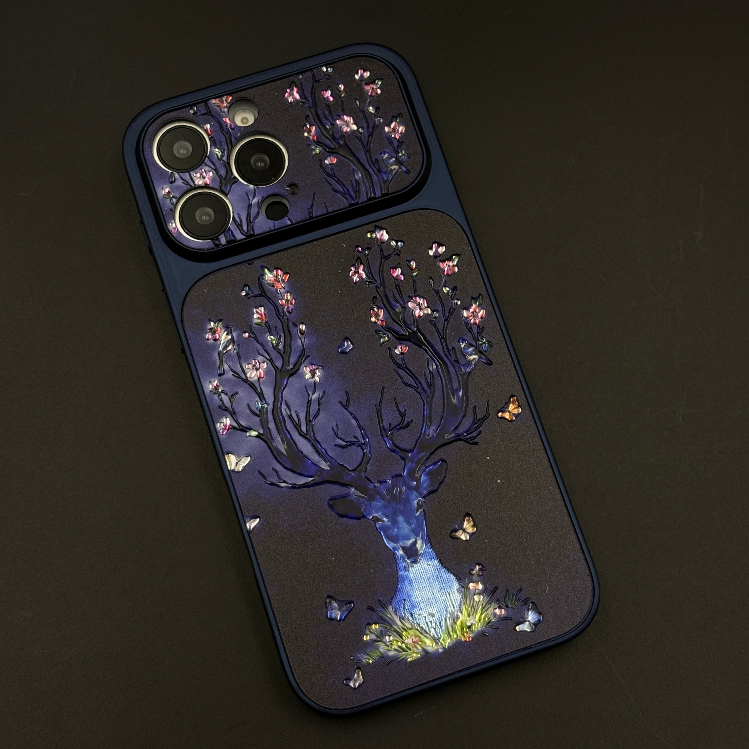 Luxury Deer Embroidery Mobile Case Cover for iPhone