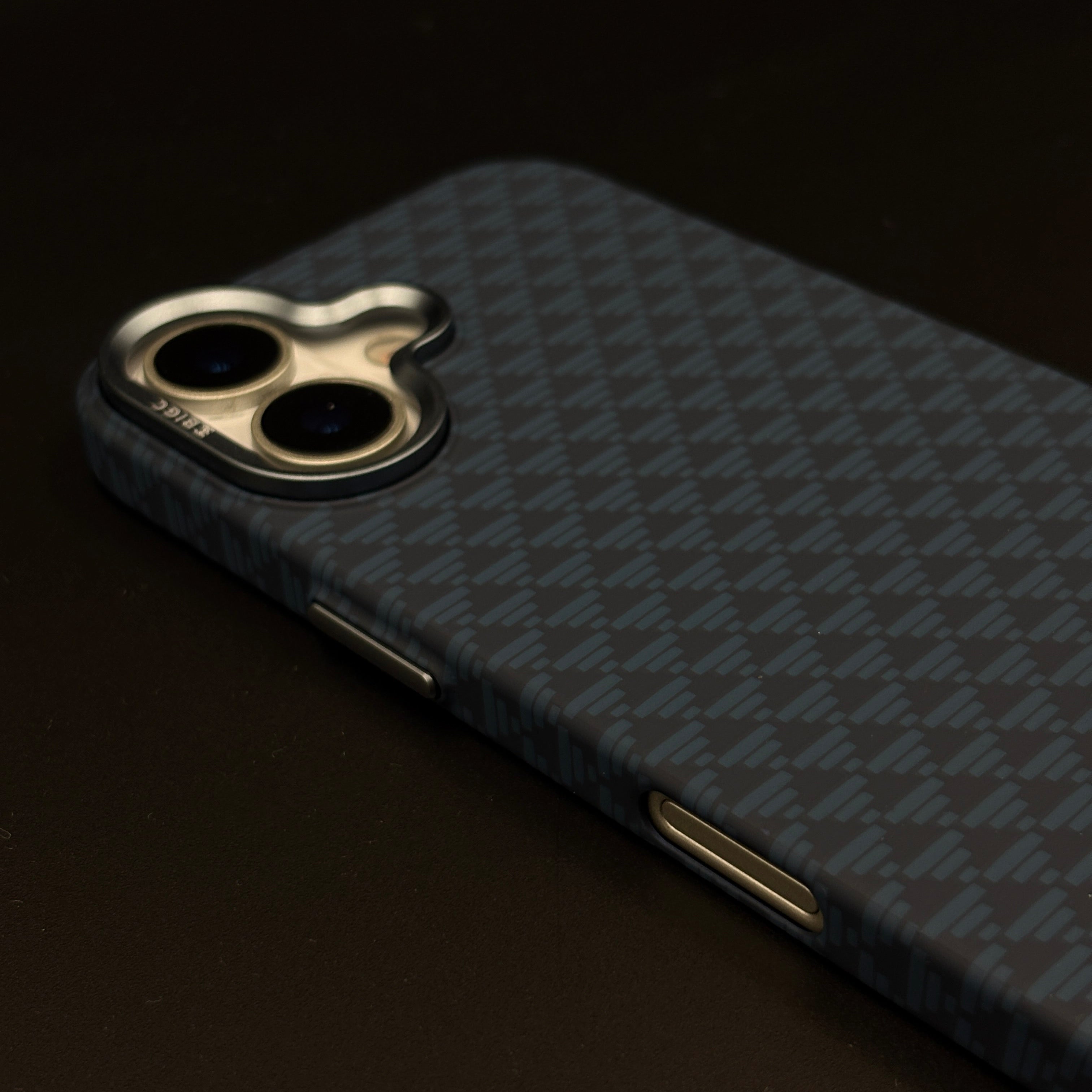 Blue Geometric Slim Mobile Case Cover for iPhone 17 | Rare Aramid Texture Finish | Real Carbon Fibre Feel | Hidden MagSafe
