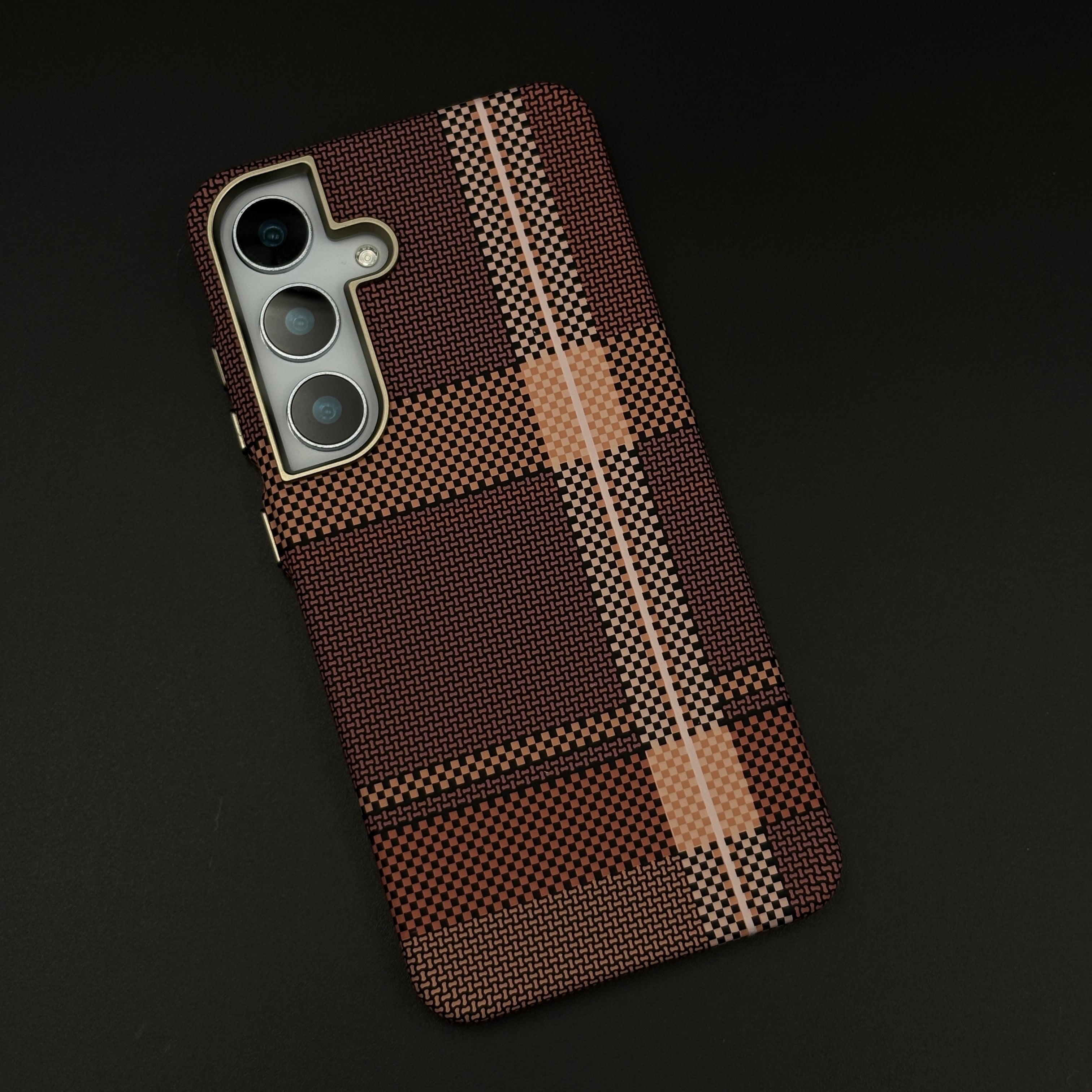 Chestnut Plaid Aramid Phone Case Cover for Galaxy S24 | S25 | Carbon Fibre Texture | Hidden MagSafe