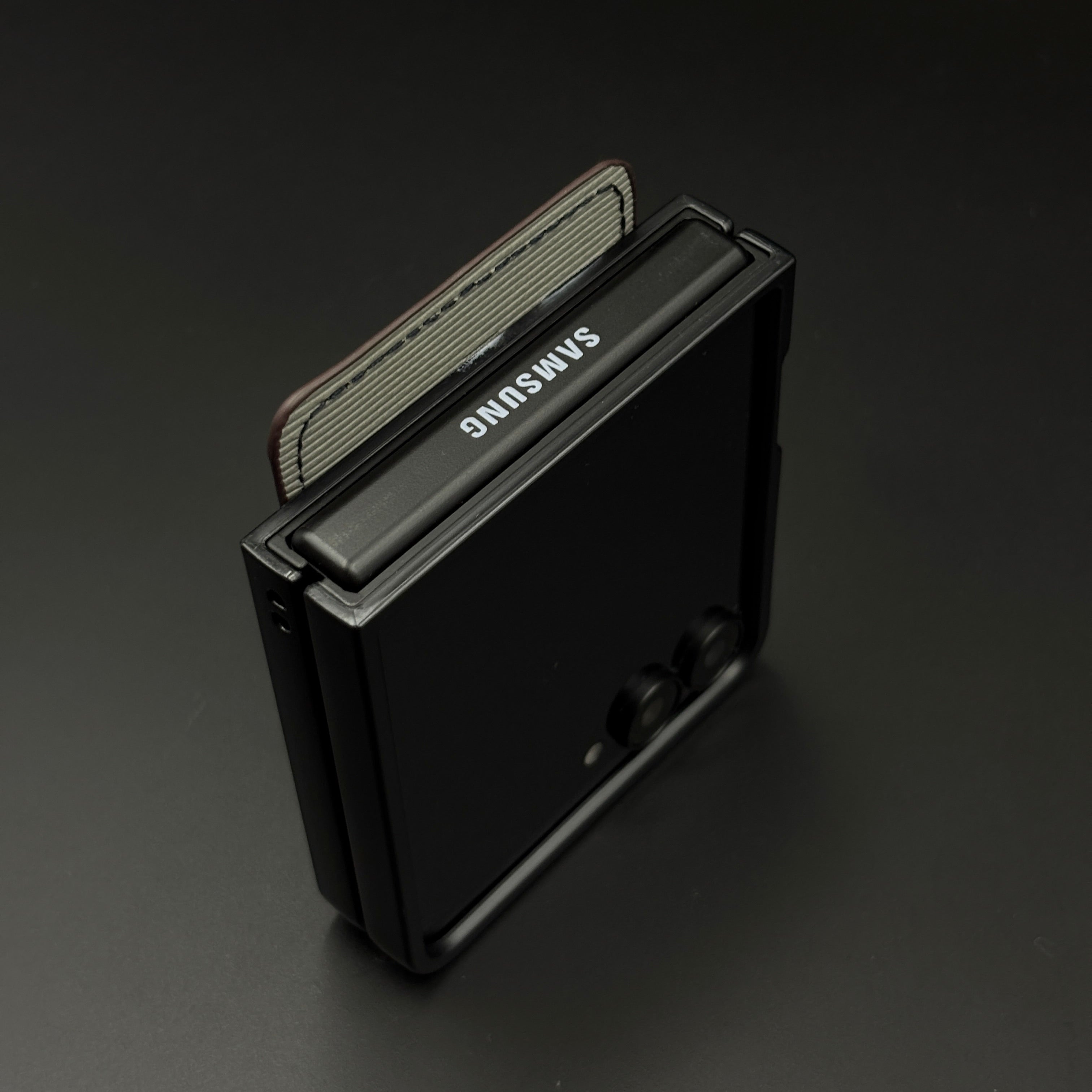 Luxury GG Cardholder Case for Samsung Galaxy Z Flip 7 | Foldable Designer Wallet Cover