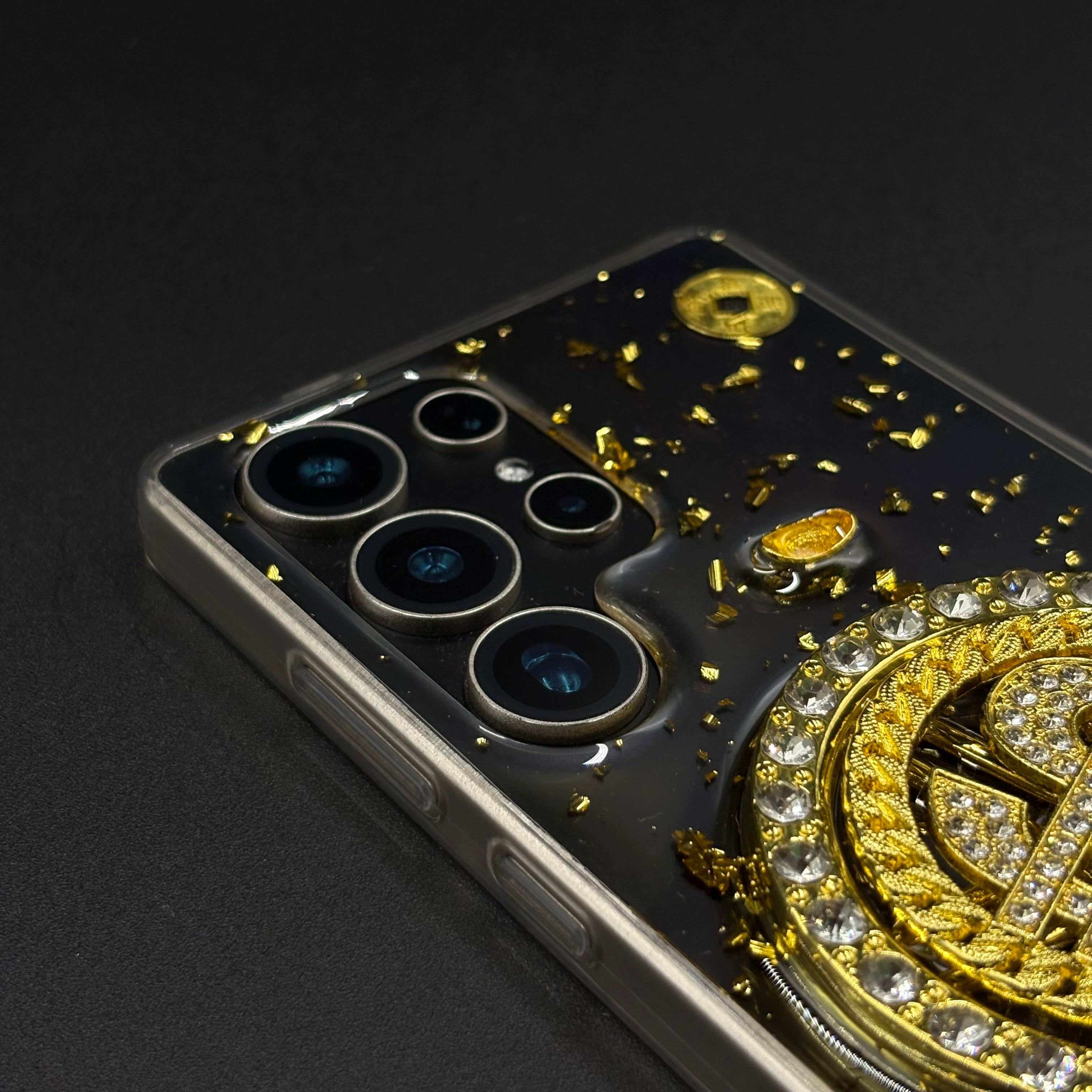 Luxury Rotating Dollar Case for Samsung Galaxy S25 Ultra | Gold Bling Coin Design with Beaded Wrist Strap