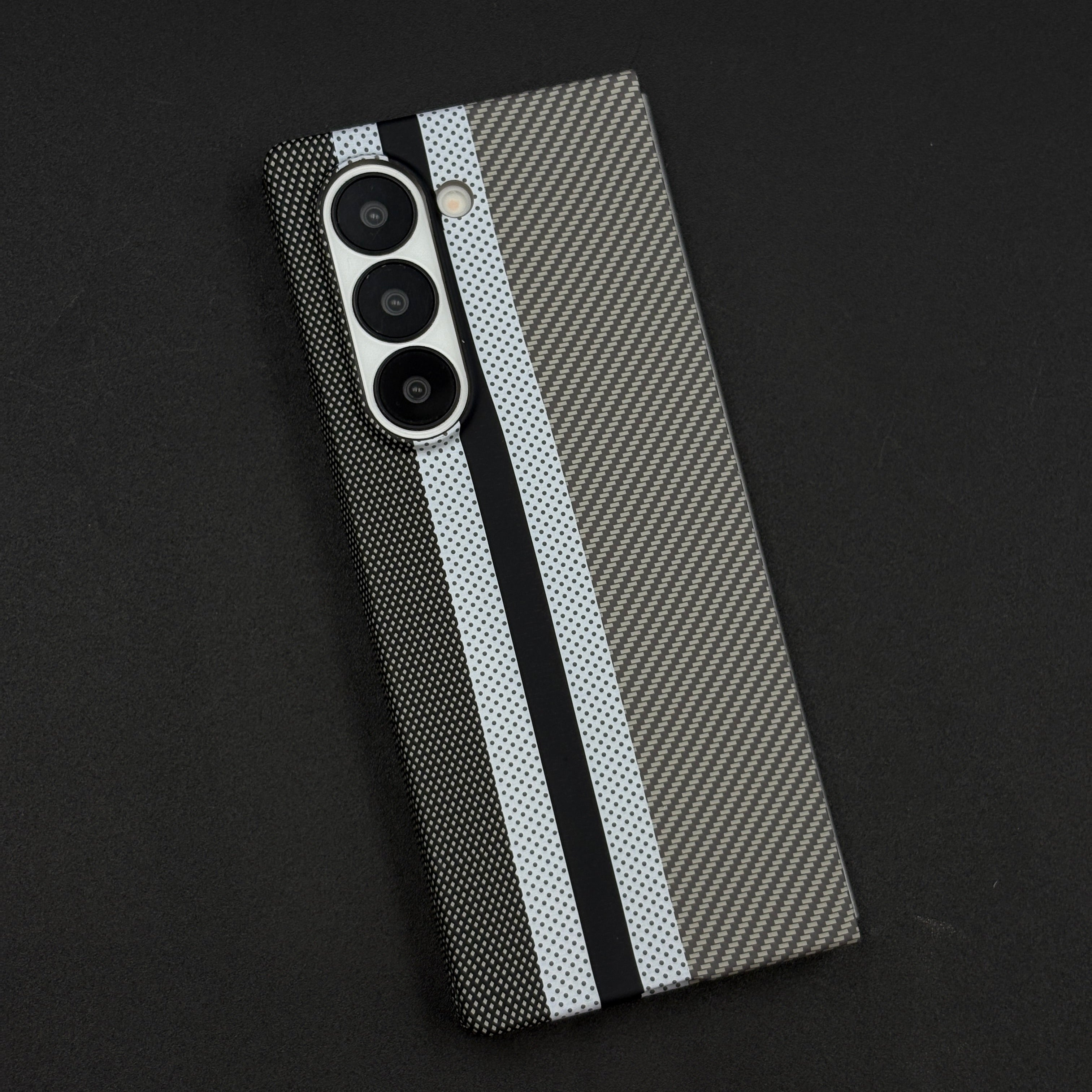 Aramid Texture Case Stripe Pattern Gray for Samsung Galaxy Z Fold 6 Carbon Fibre Feel | Hidden MagSafe | Ultra Slim Fit