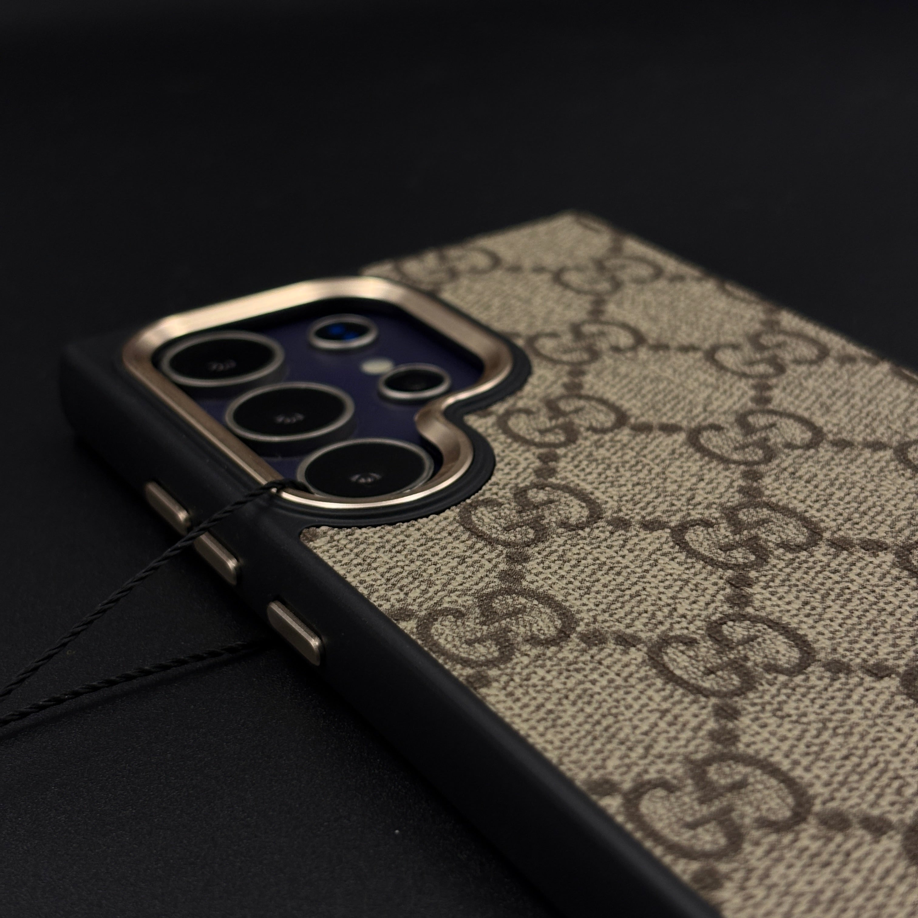 Beige GG Classic Heritage Case for Samsung Galaxy S24 Ultra with Monogram and Gold Emblem