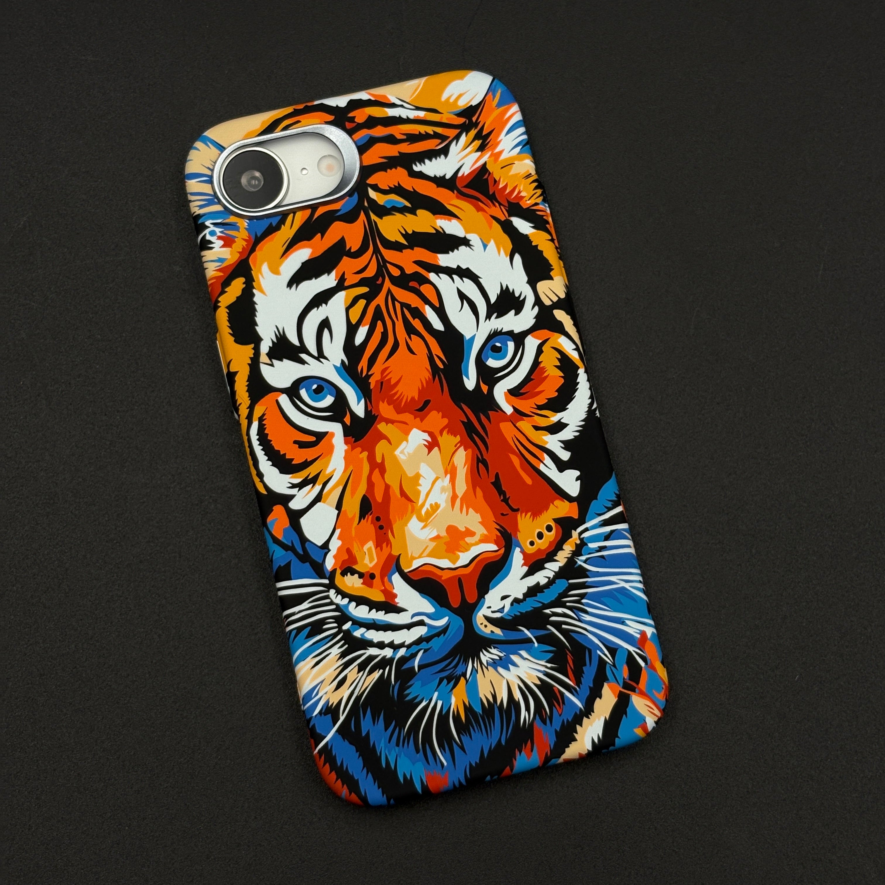 Aramid Texture Case Tiger for iPhone 16E Carbon Fibre Feel | Hidden MagSafe | Ultra Slim Fit