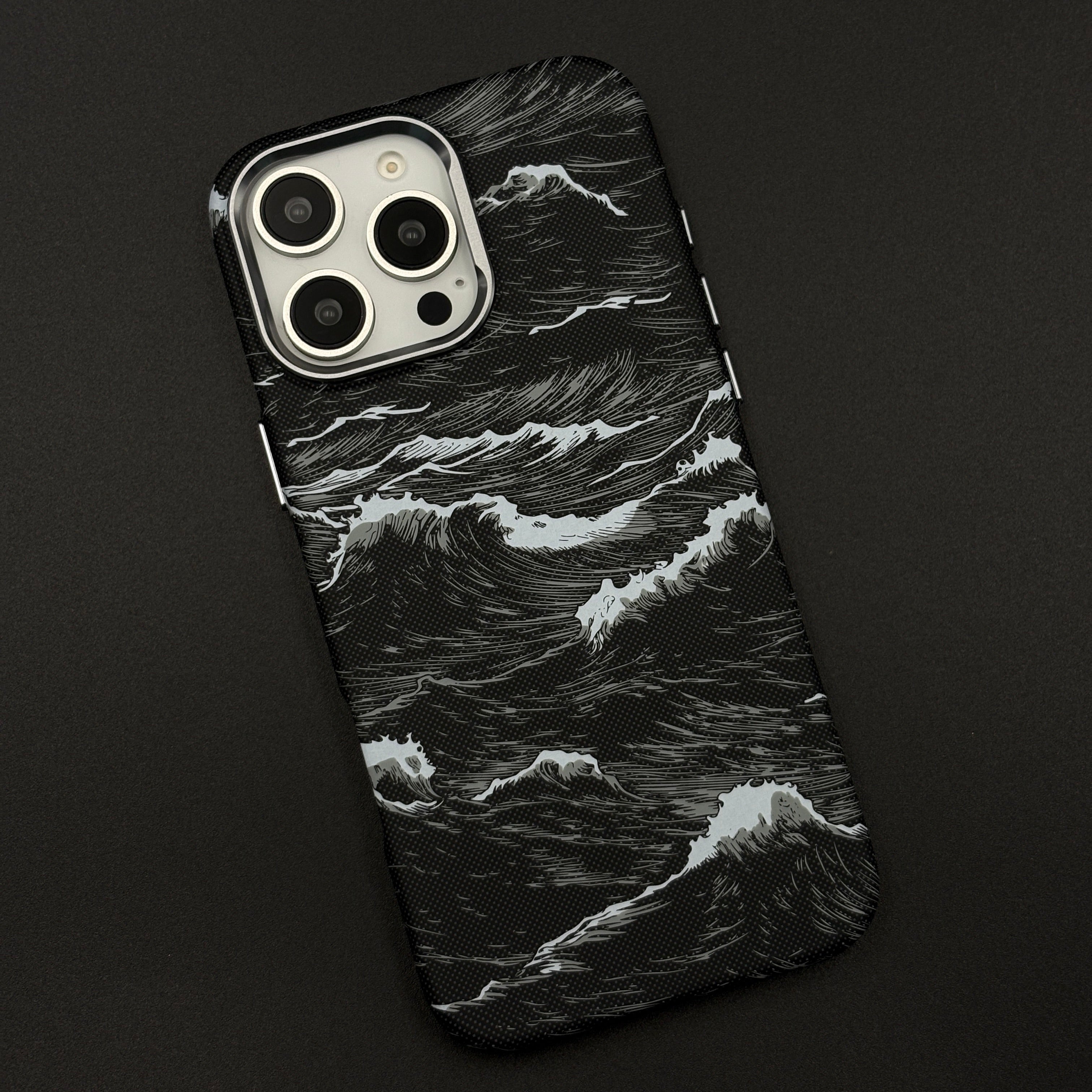 Wave Pattern Black Carbon Fiber Textured Hidden MagSafe Case Cover for iPhone