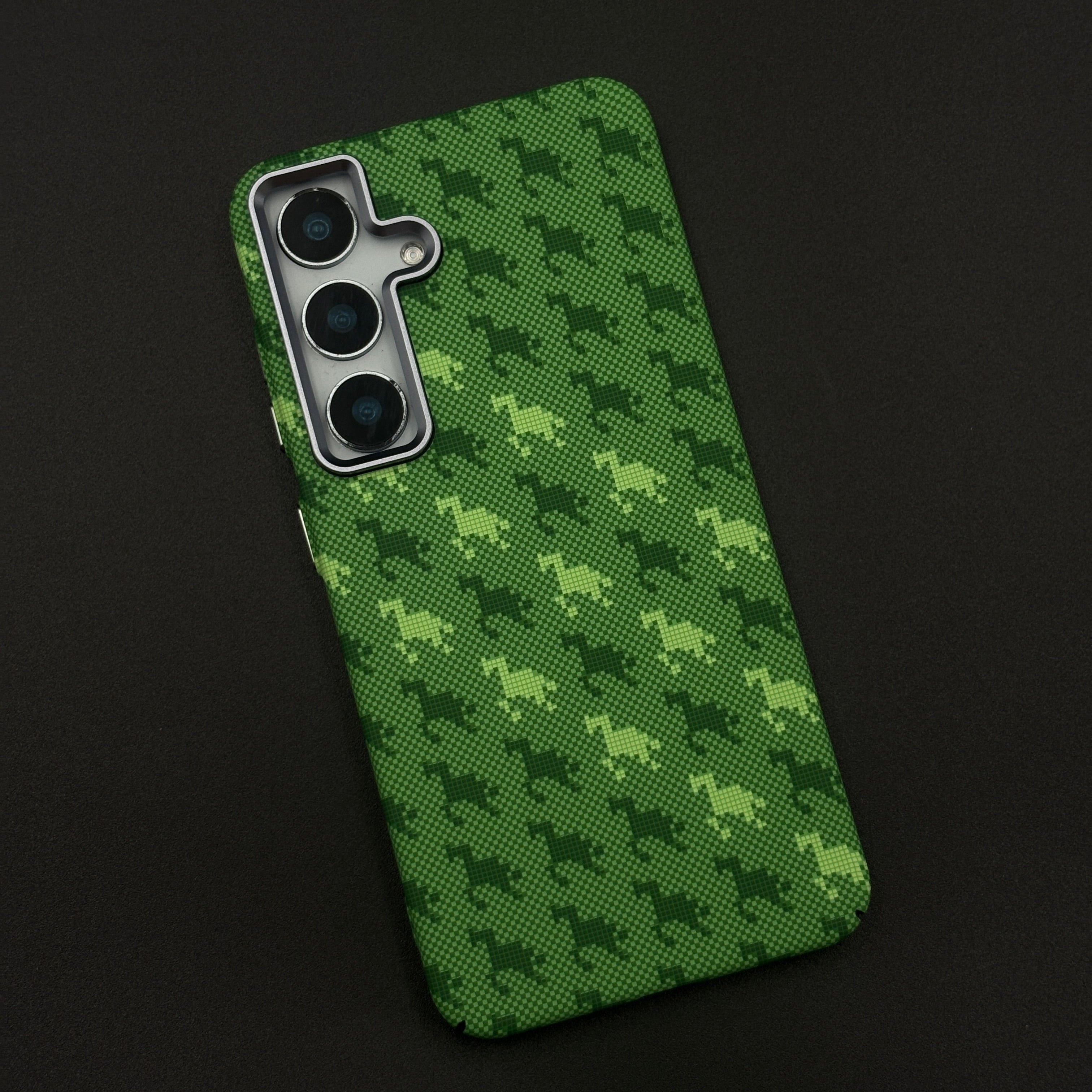 Grid Luxe Carbon Fibre Hidden MagSafe Case for Samsung Galaxy S24 | S25