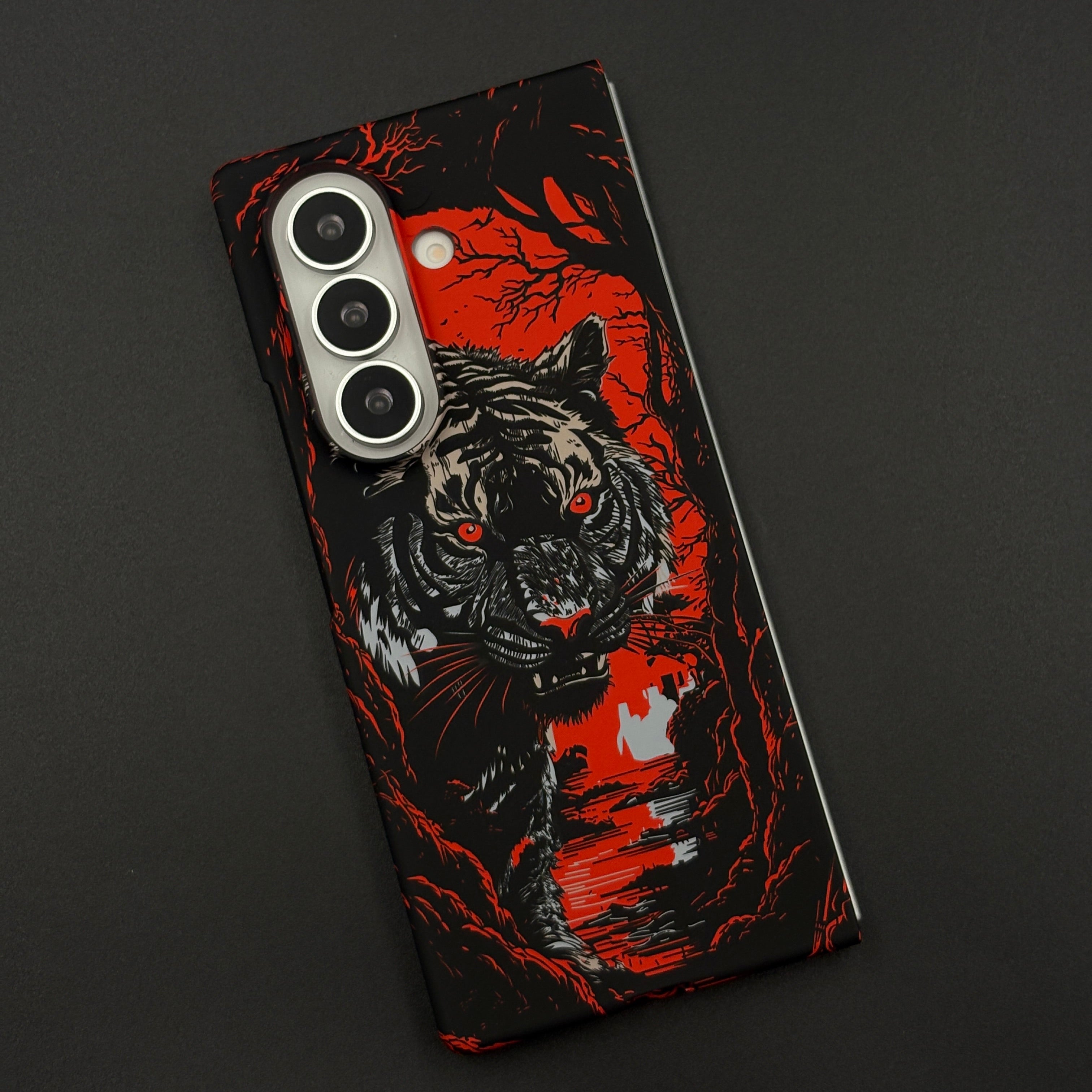 Tiger Flame Noir Carbon Fiber Hidden MagSafe Case for Samsung Galaxy Z Fold 7