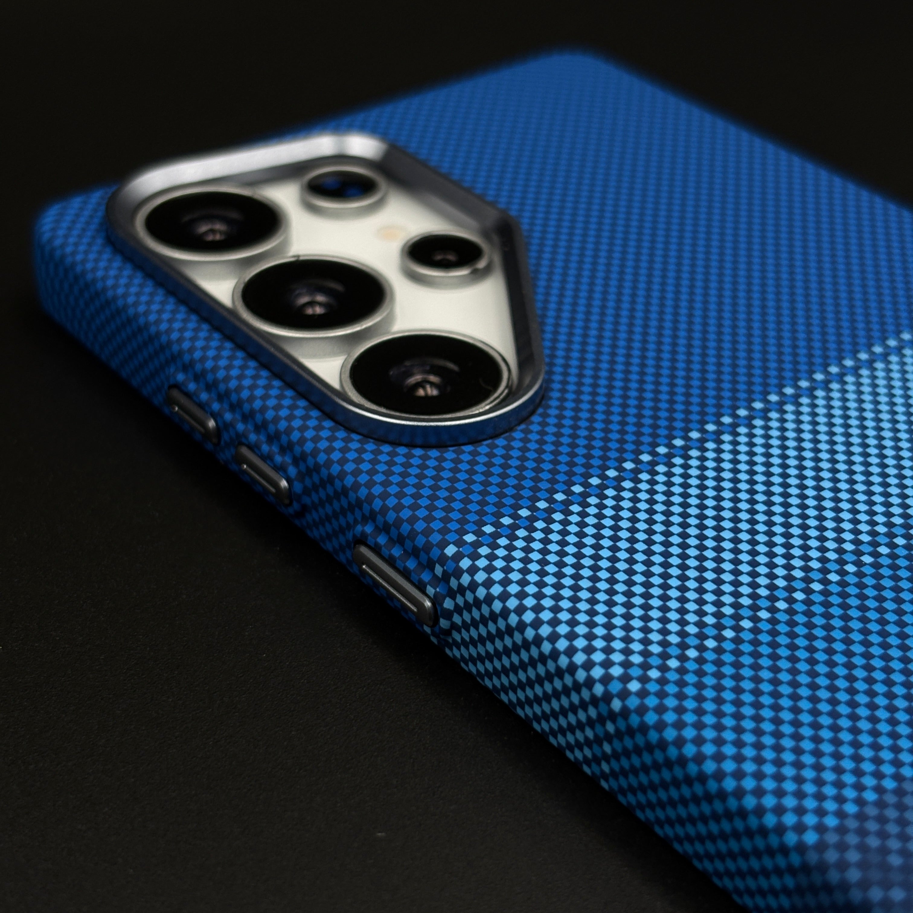 Ocean Blue Wave Carbon Fibre Feel MagSafe Mobile Case Cover for Samsung Galaxy S24 Ultra | Slim Protective Cover