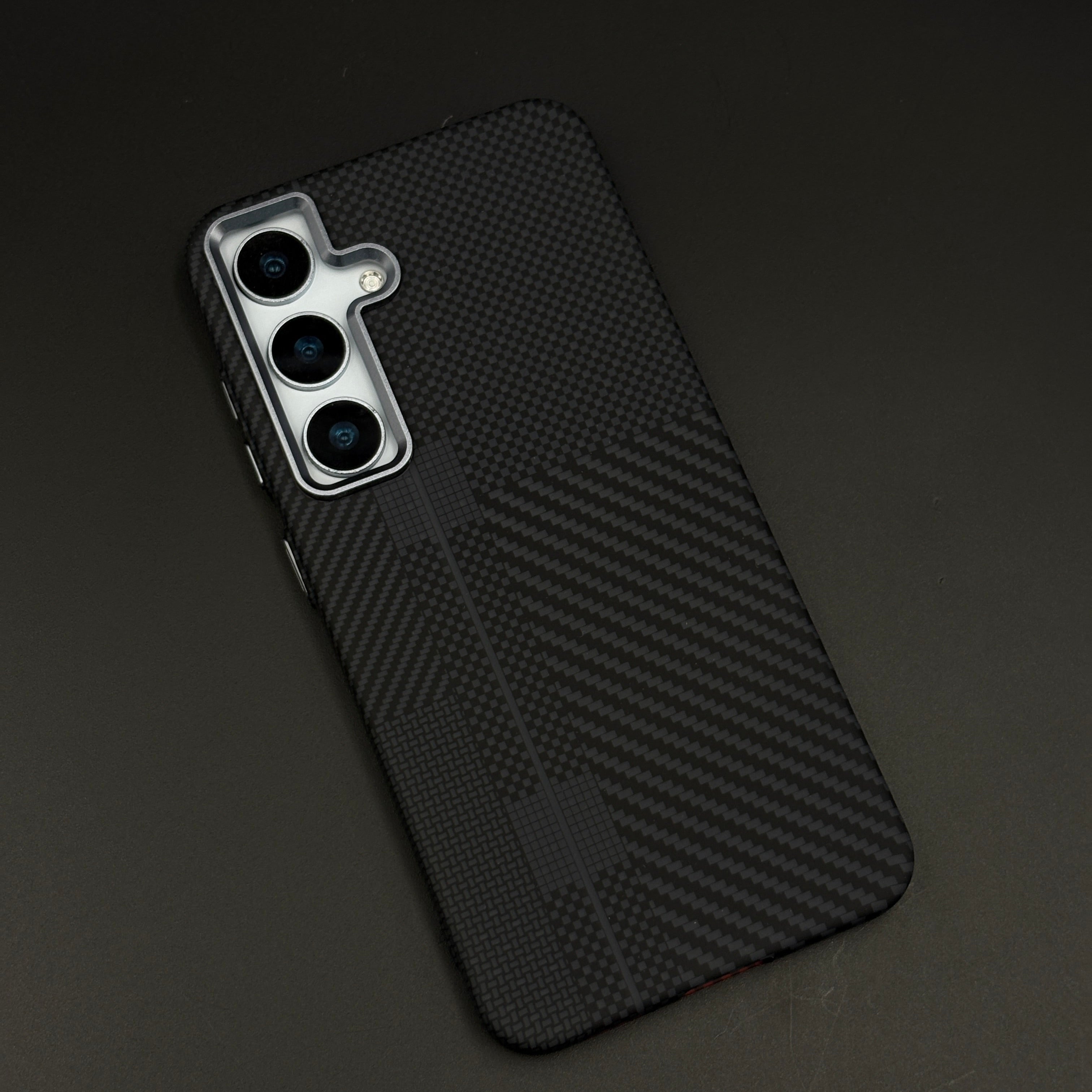 Midnight Black Hidden MagSafe Carbon Fibre Feel Case for Samsung Galaxy S24 | S25 | Slim Protection