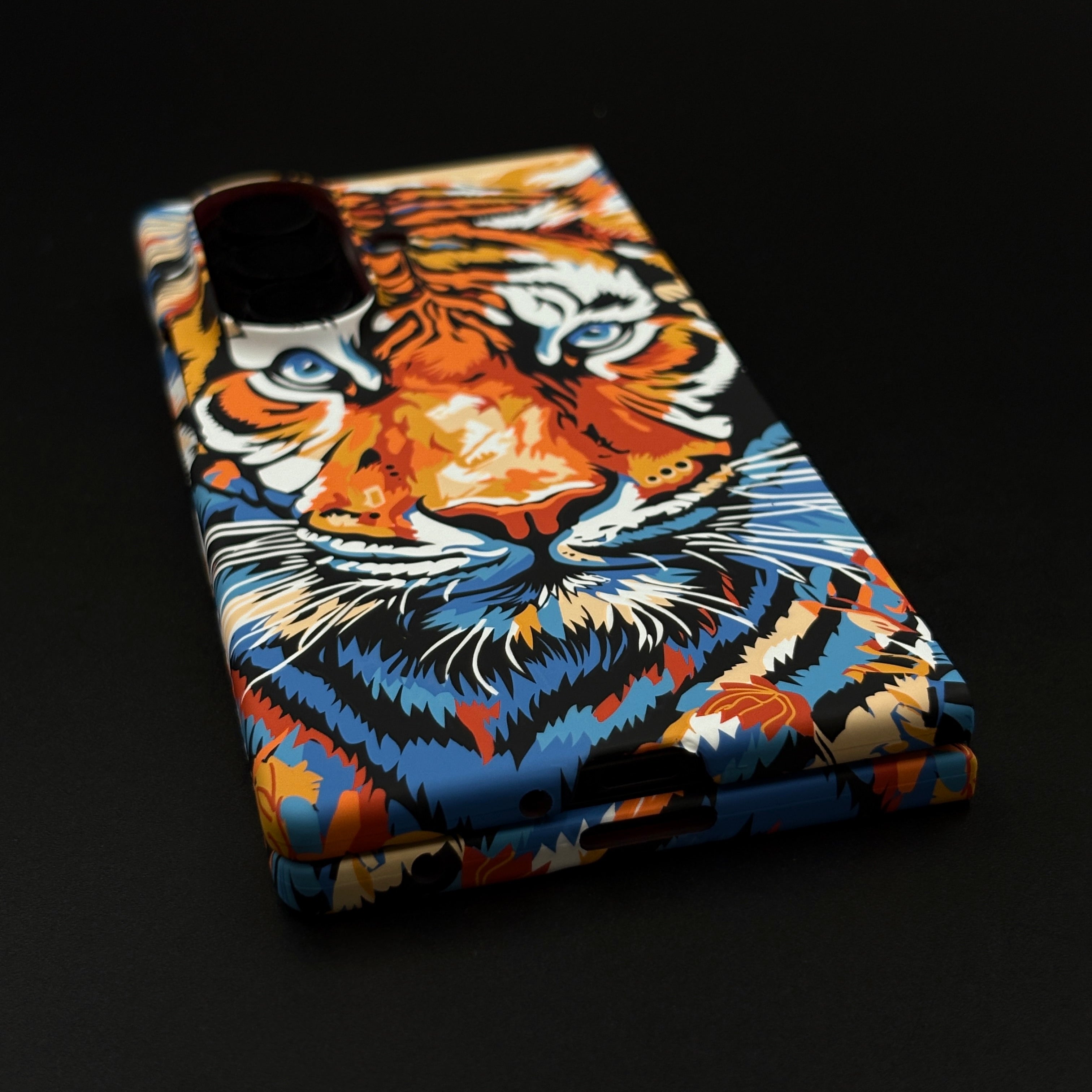 Samsung Galaxy Z Fold 5 Tiger Premium Slim Case | Rare Aramid Texture Finish | Real Carbon Fibre Feel | Hidden MagSafe