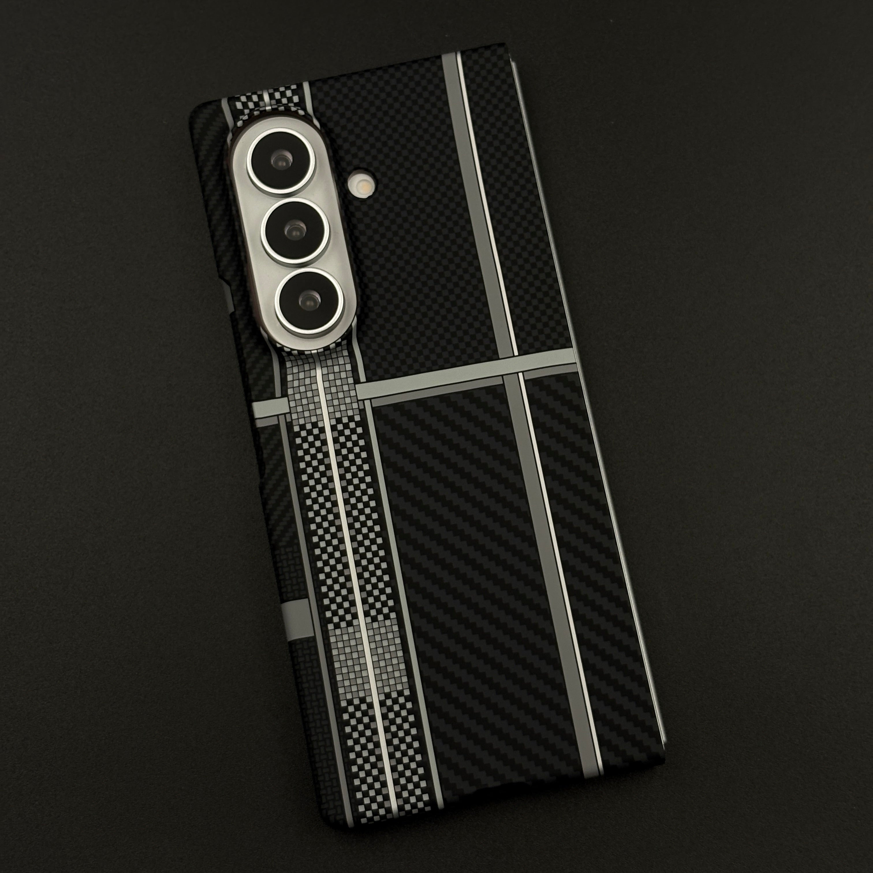 Striped Black Premium Slim Case for Samsung Galaxy Z Fold 8 Ultra | Rare Aramid Texture Finish | Real Carbon Fibre Feel | Hidden MagSafe