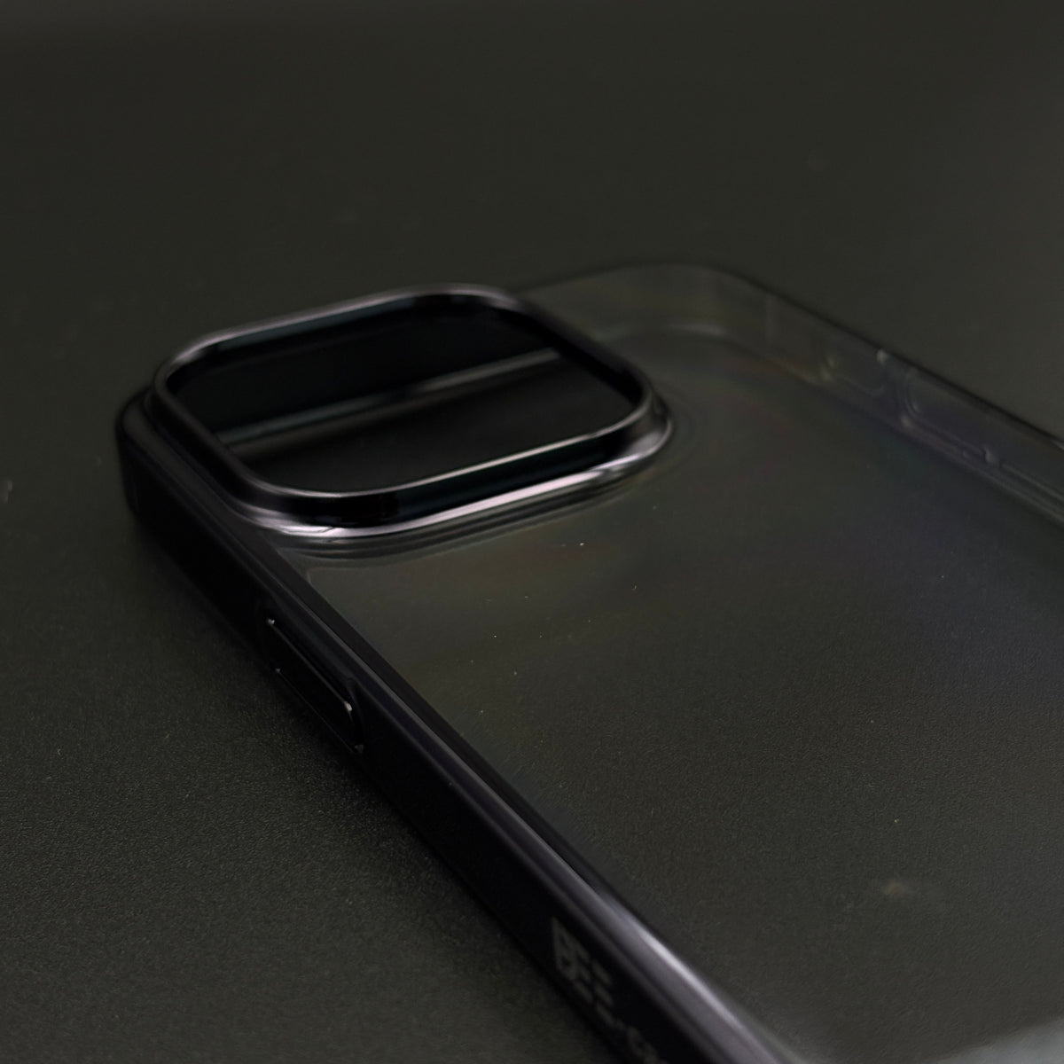 Premium Chrome-Plated Clear Protective Case for iPhone 15 Pro