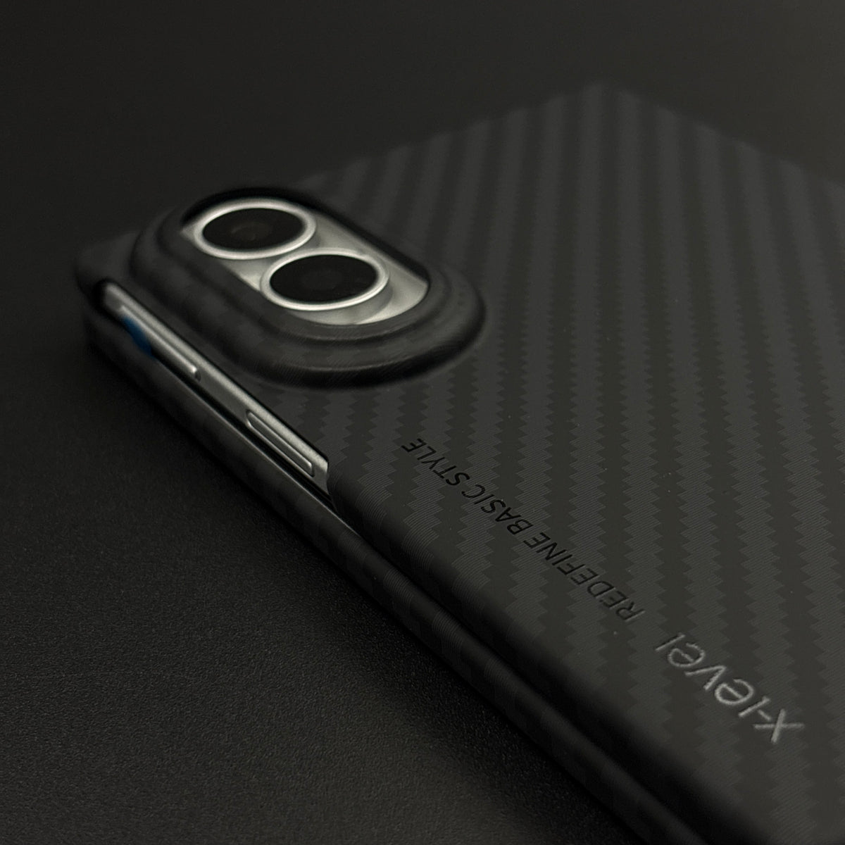 Super Thin Carbon Fibre Feel Case for Samsung Galaxy Z Fold 8