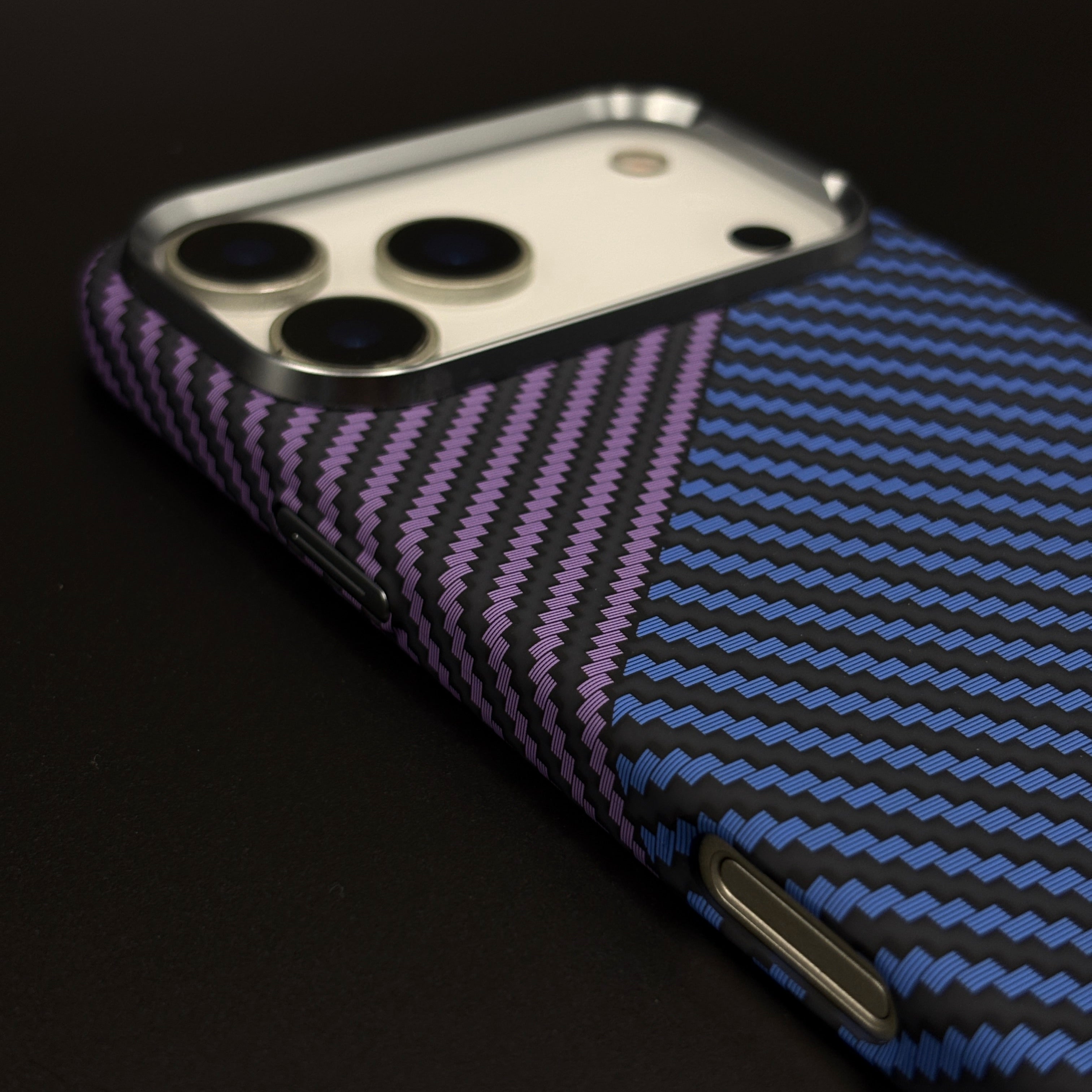 Violet Blue Split Carbon Fibre Hidden MagSafe Mobile Case Cover for iPhone 17 Series