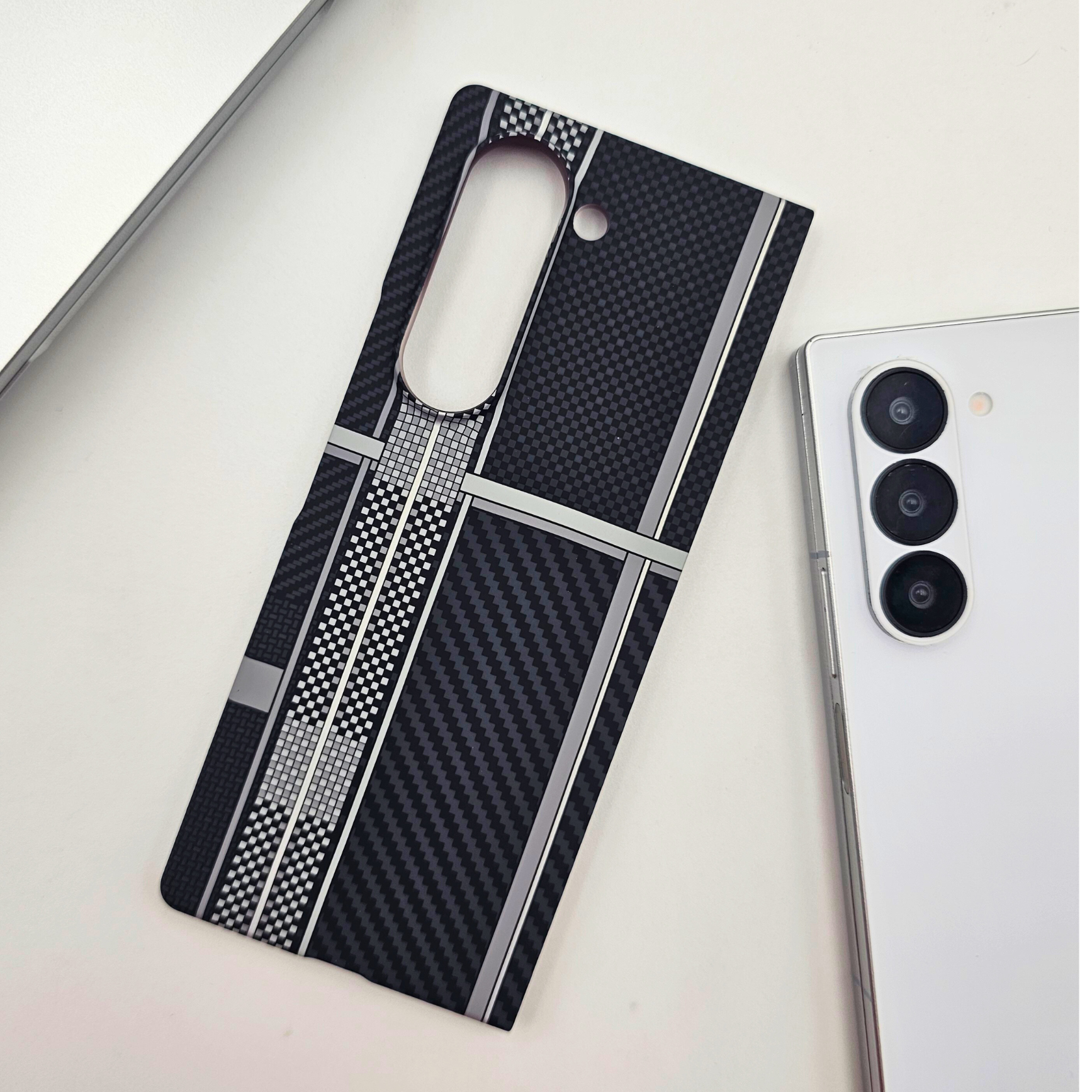 Striped Black Premium Slim Case for Samsung Galaxy Z Fold 7 | Rare Aramid Texture Finish | Real Carbon Fibre Feel | Hidden MagSafe