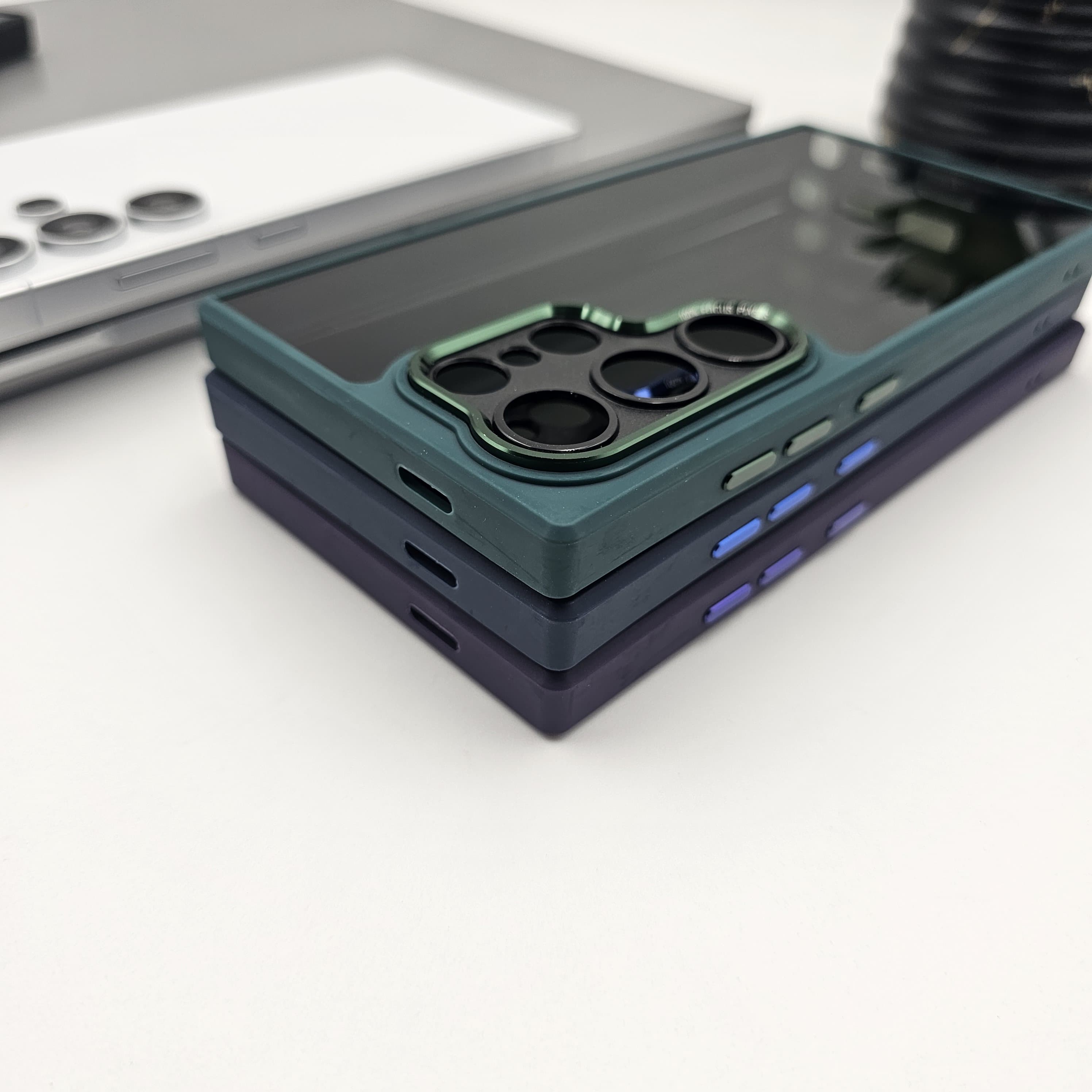 Samsung Galaxy S23 Ultra Smokey Finish Transparent Metal Camera Bump Case