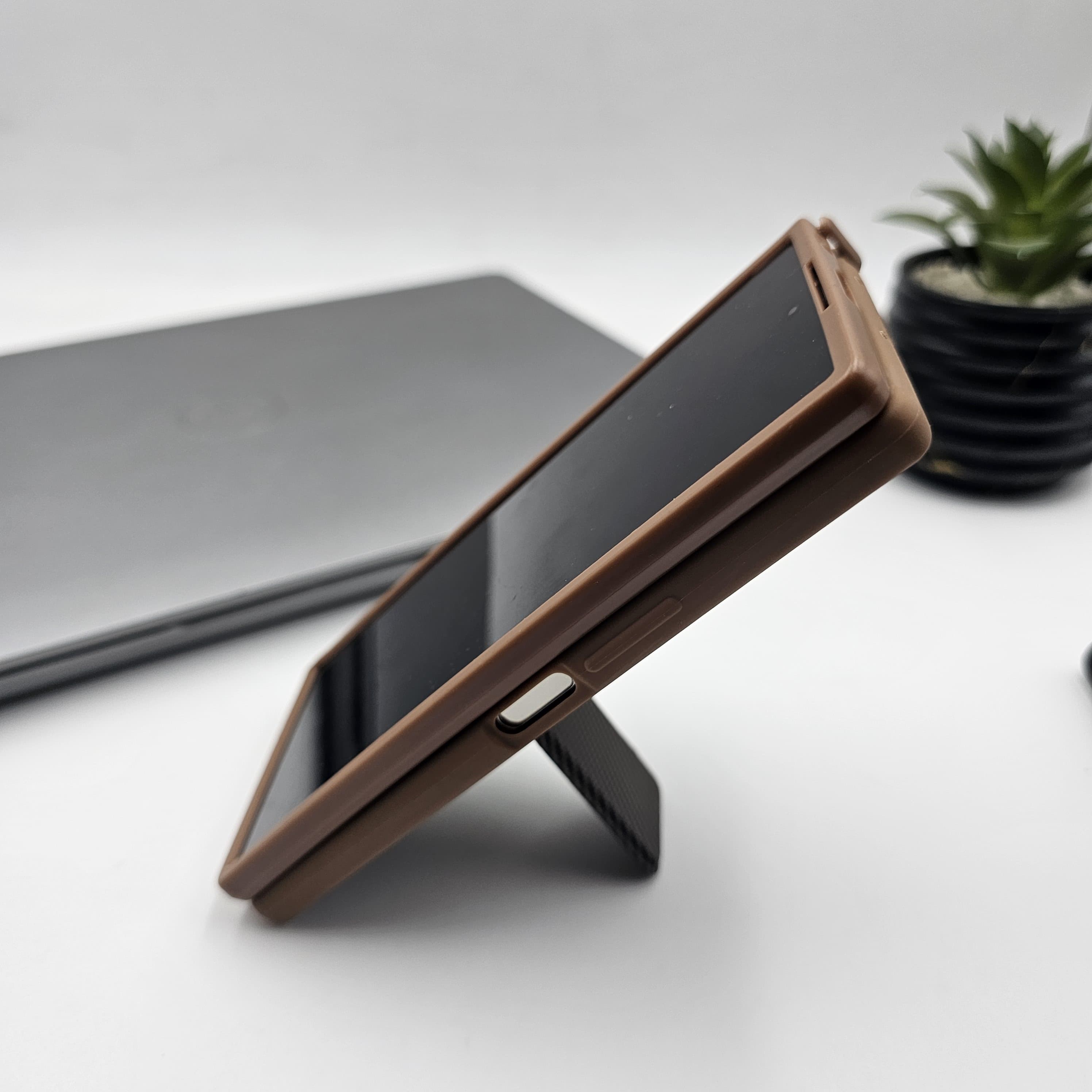 Samsung Galaxy Z Fold 5 Carbon Fibre With Stand Case