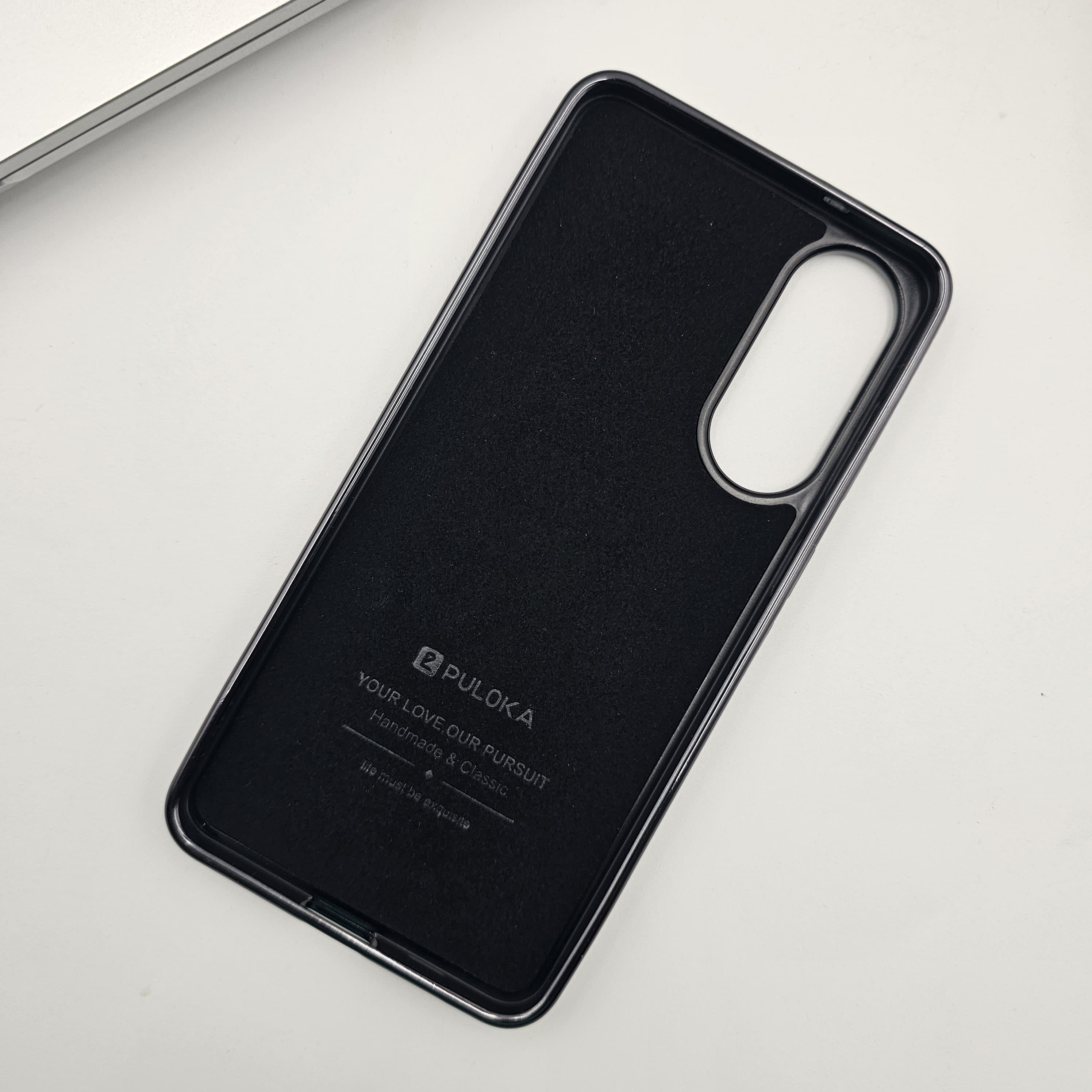 Samsung Galaxy S25 Edge Stripe Stitched Leather Case Minimalistic Design