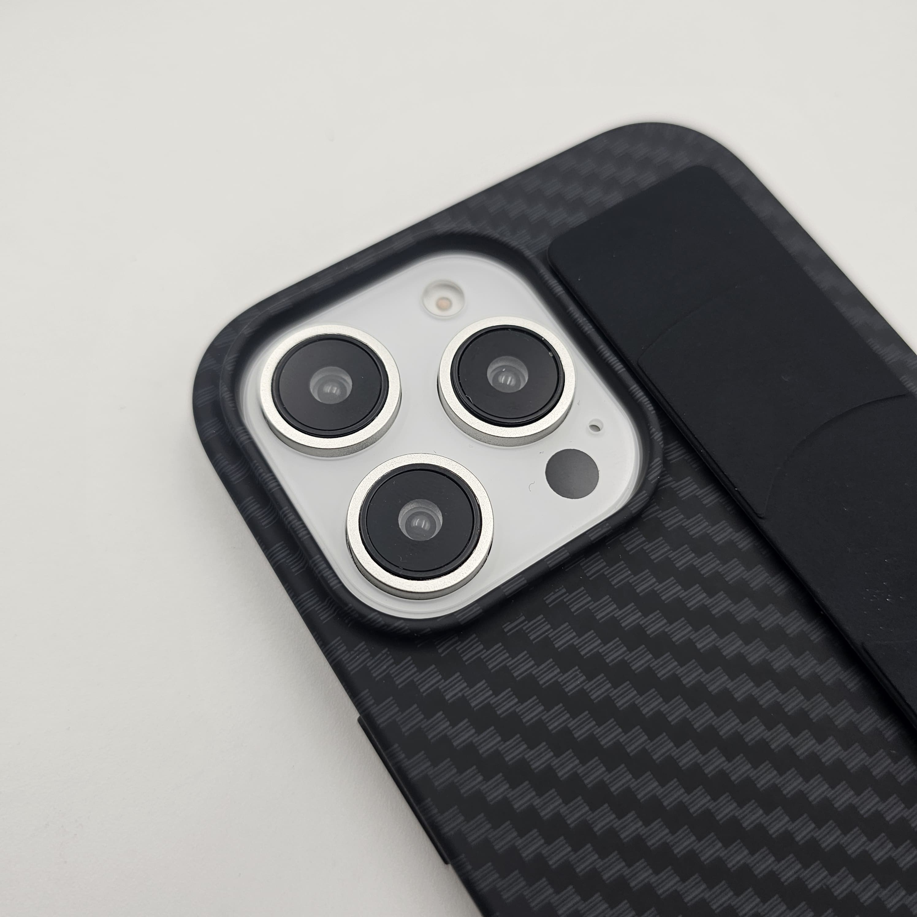 iPhone Carbon Fibre Wristband Matte Case