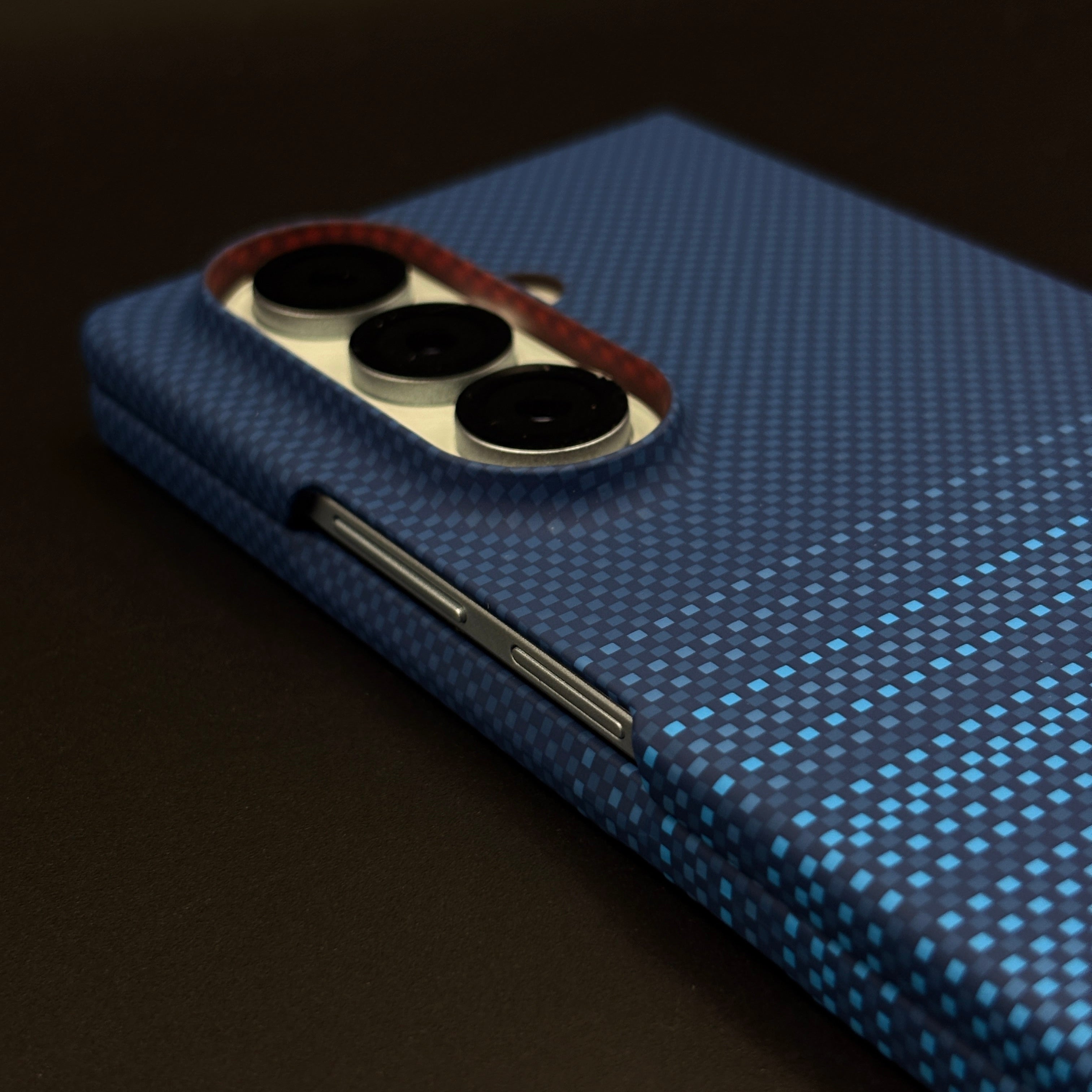 Aramid Texture Case Midnight Blue Stripe for Samsung Galaxy Z Fold 7 Carbon Fibre Feel | Hidden MagSafe | Ultra Slim Fit