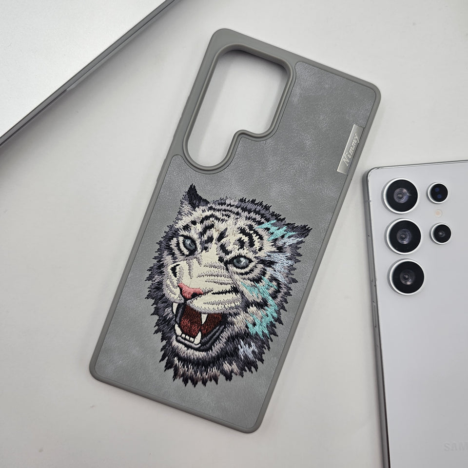 Samsung Galaxy S25 Ultra Animal Roar Embroiderey Leather Magsafe Case