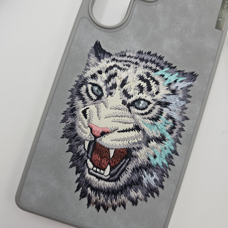 Samsung Galaxy S25 Ultra Animal Roar Embroiderey Leather Magsafe Case