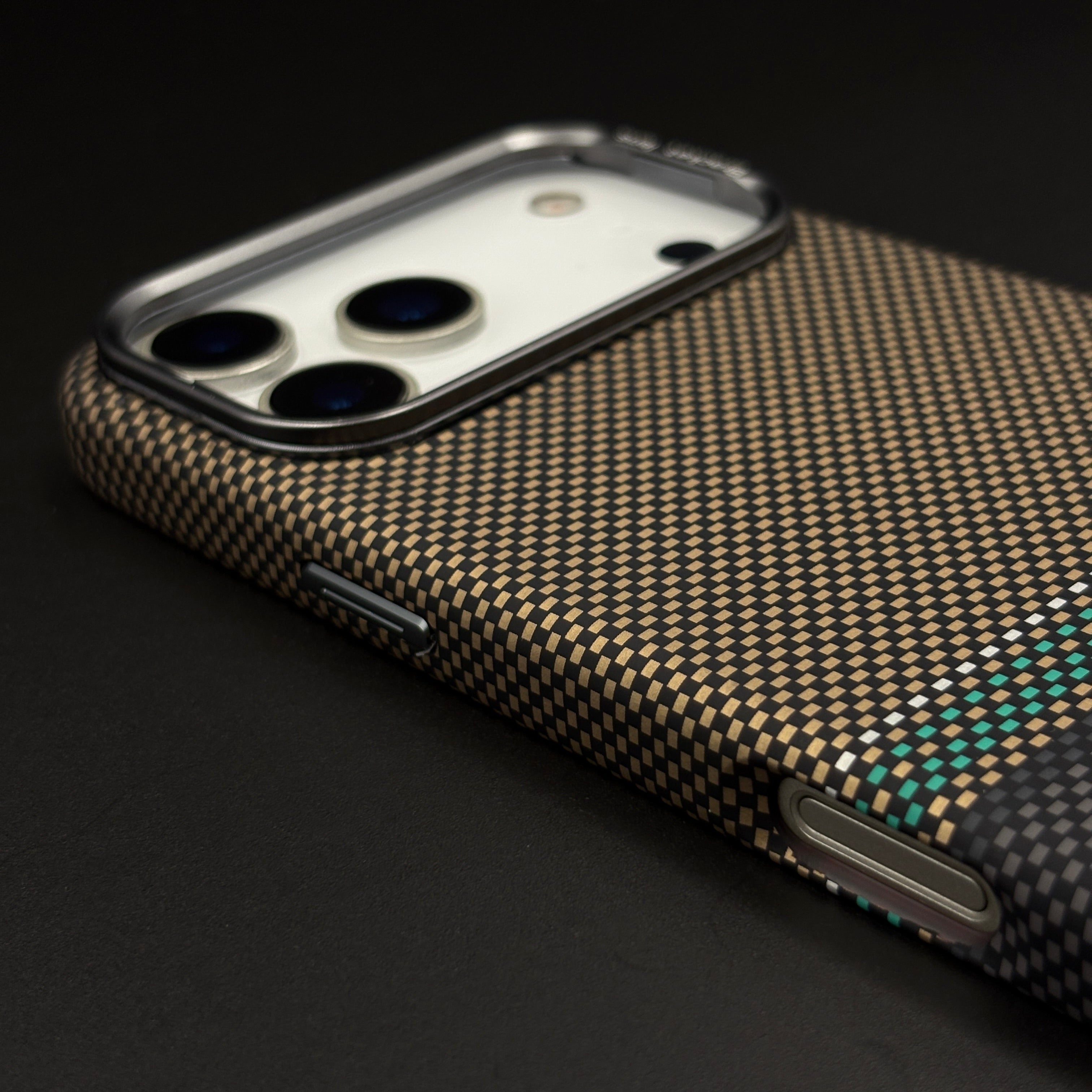 Two-Tone Aramid Phone Case Cover Hidden MagSafe for iPhone 17 Series | Camera Kickstand | Carbon Fibre Feel