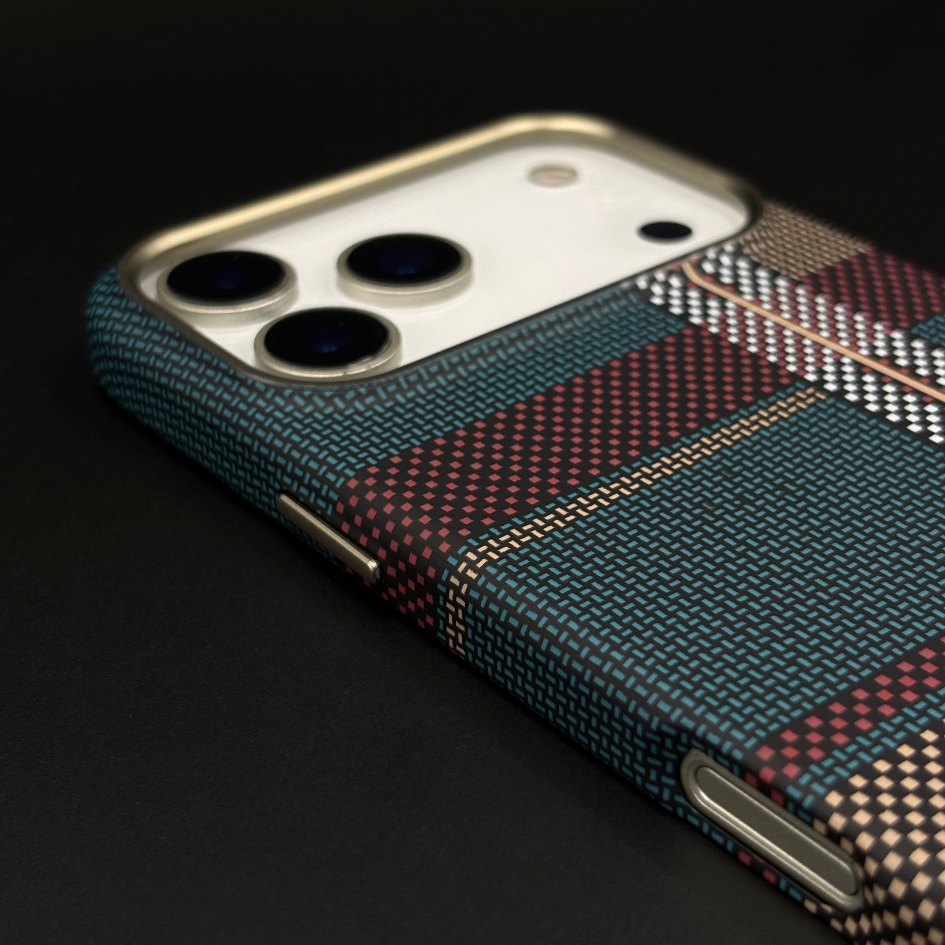 Minimalist Plaid Red Green Mobile Case Cover for iPhone 17 Series | Rare Aramid Texture Finish | Real Carbon Fibre Feel | Hidden MagSafe