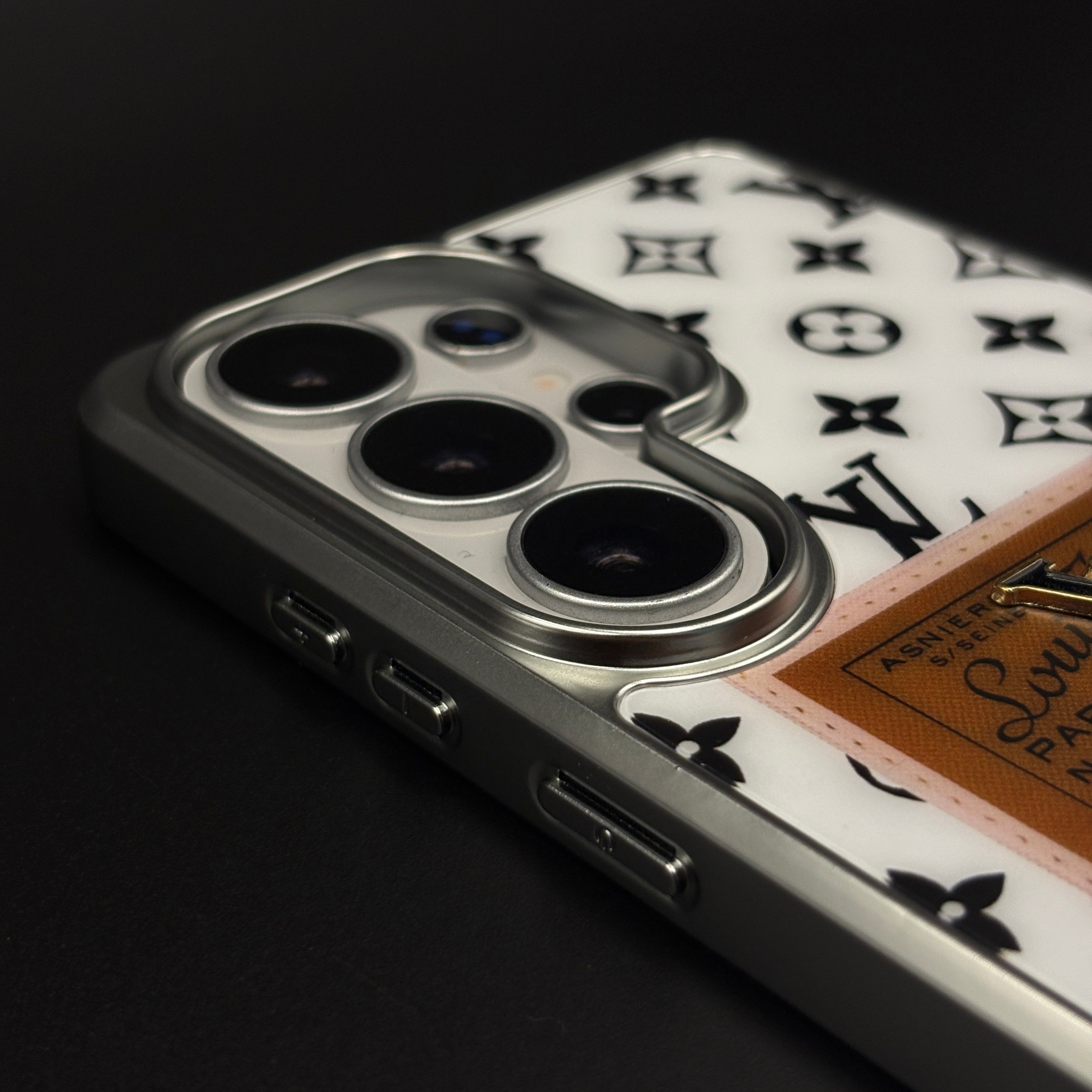 Luxury Fashion Brand Monogram Metal Style Frame Case Cover for Samsung Galaxy S26 Ultra