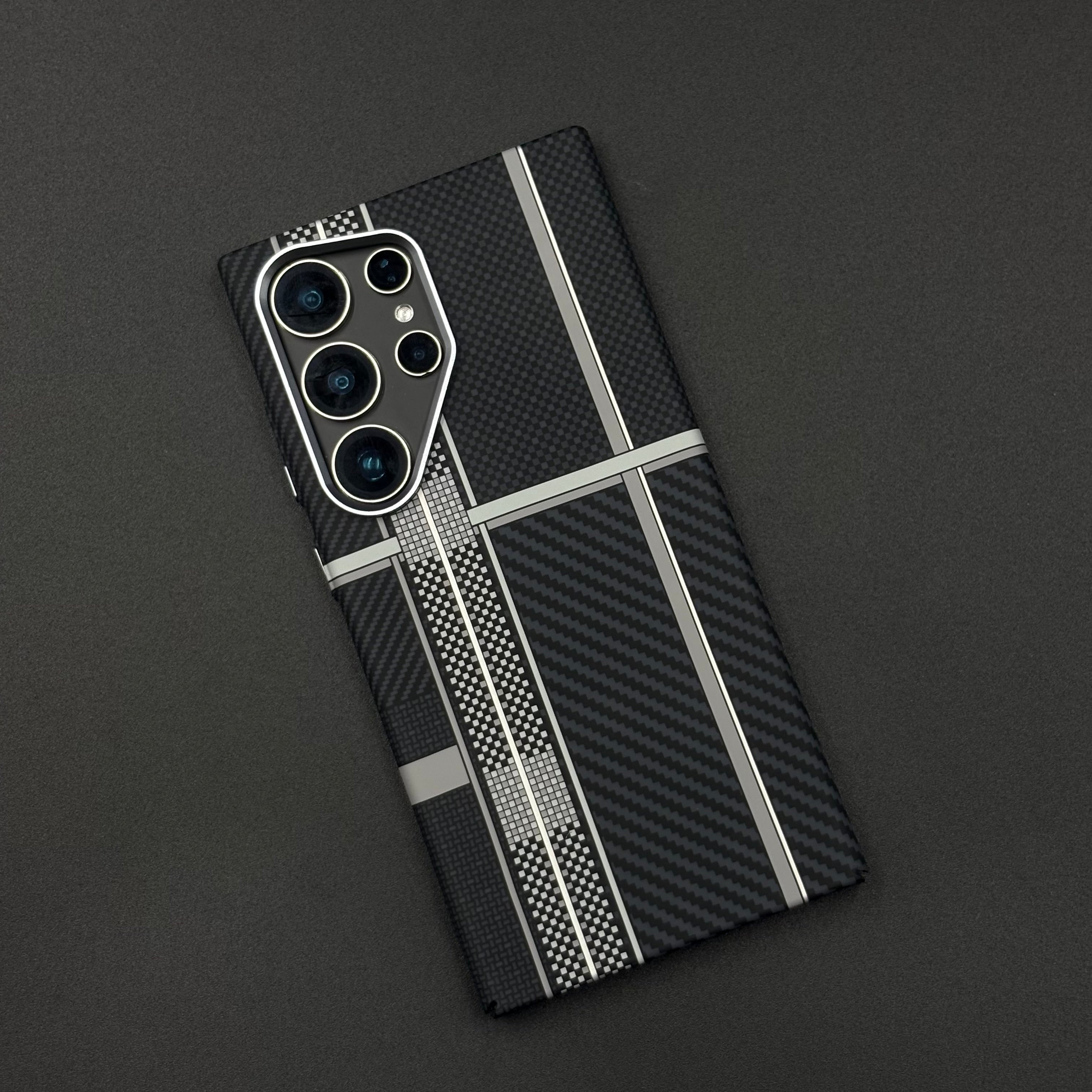 Samsung Galaxy S25 Ultra Striped Black Premium Slim Case | Rare Aramid Texture Finish | Real Carbon Fibre Feel | Hidden MagSafe
