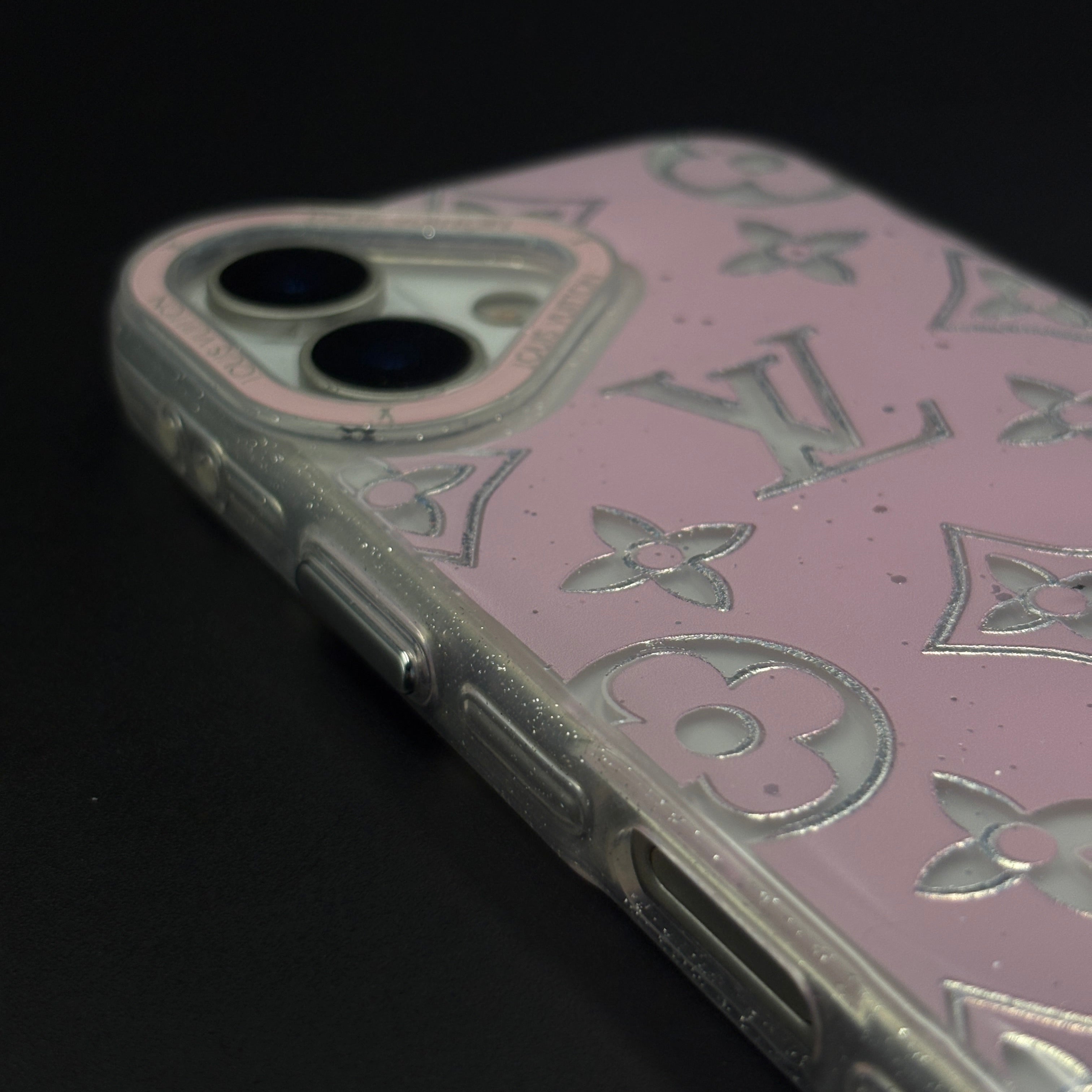 Luxury Fashion Brand Pink Statement Case for iPhone 17