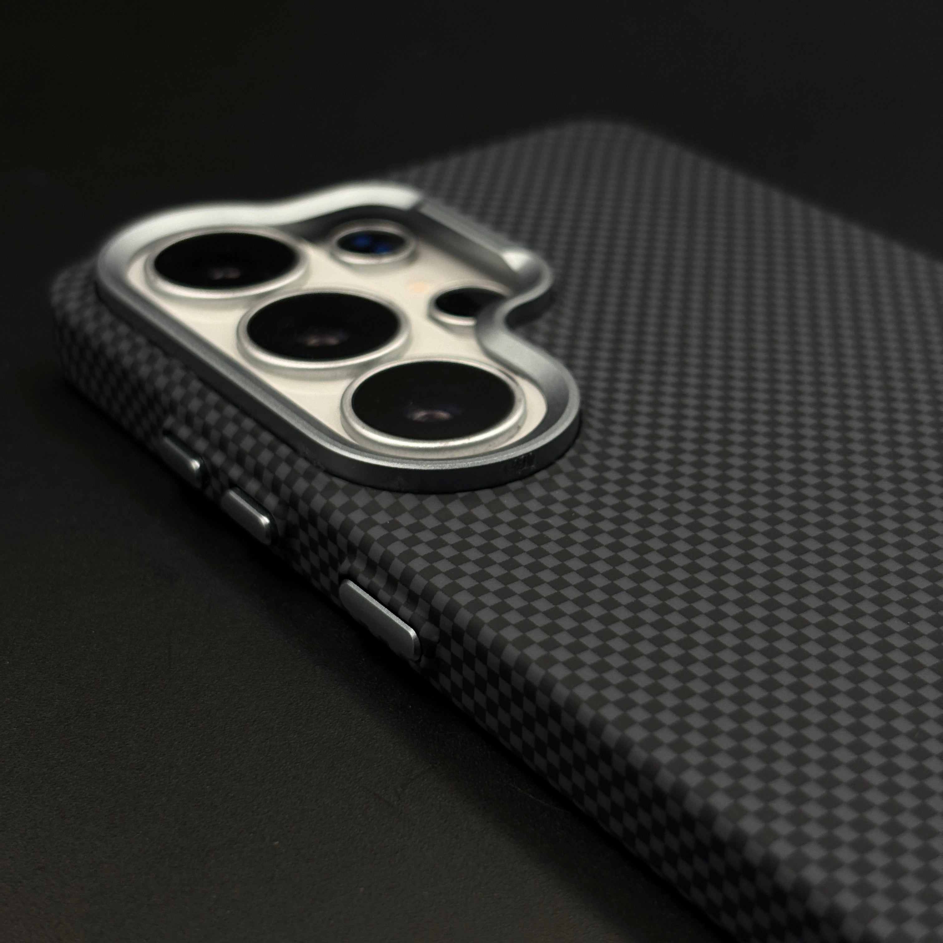 Black Carbon Grid Feel Hidden MagSafe Case Cover for Samsung Galaxy S26 Ultra