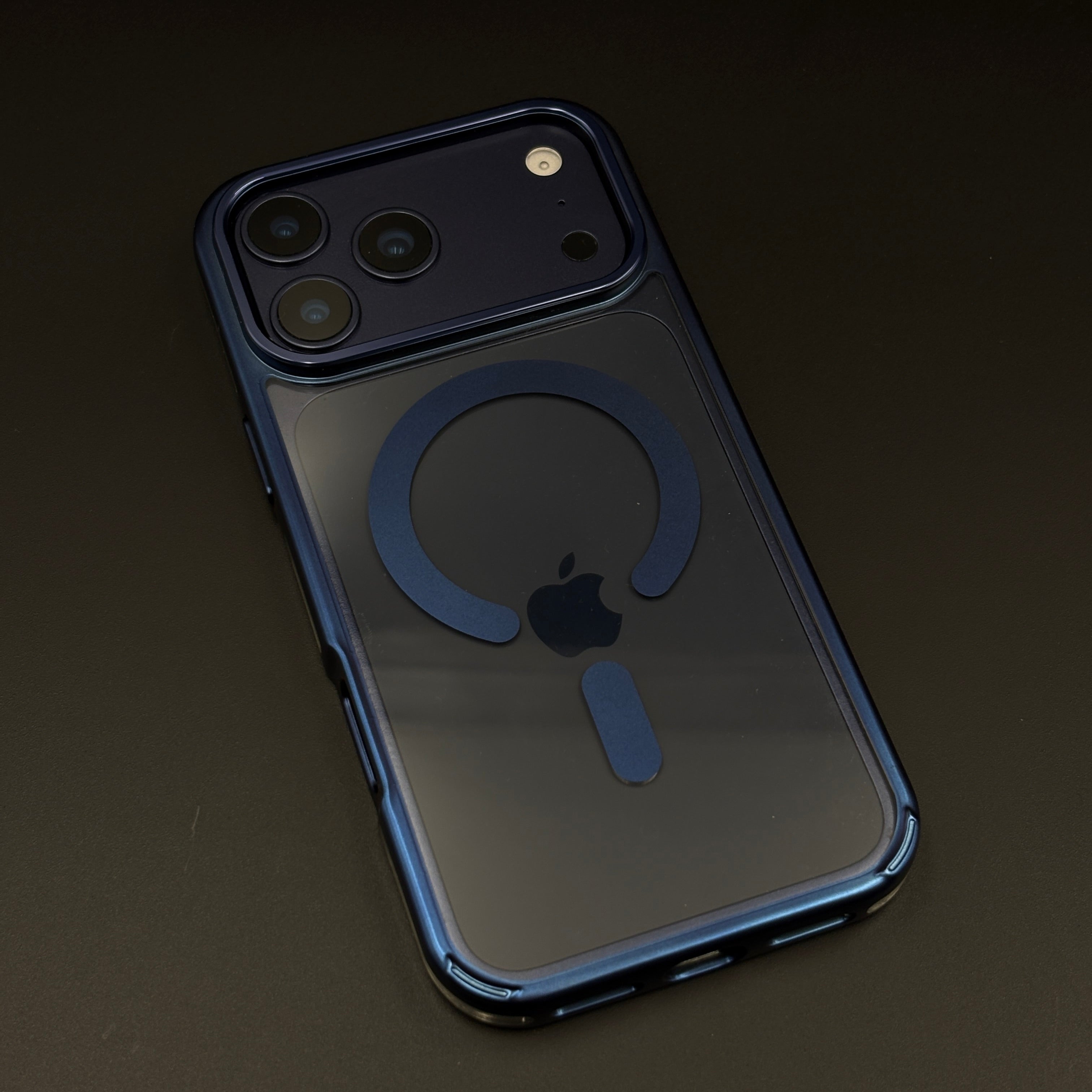 Anti-Yellow Clear MagSafe Phone Case Cover with Camera Bump for iPhone 17 Series