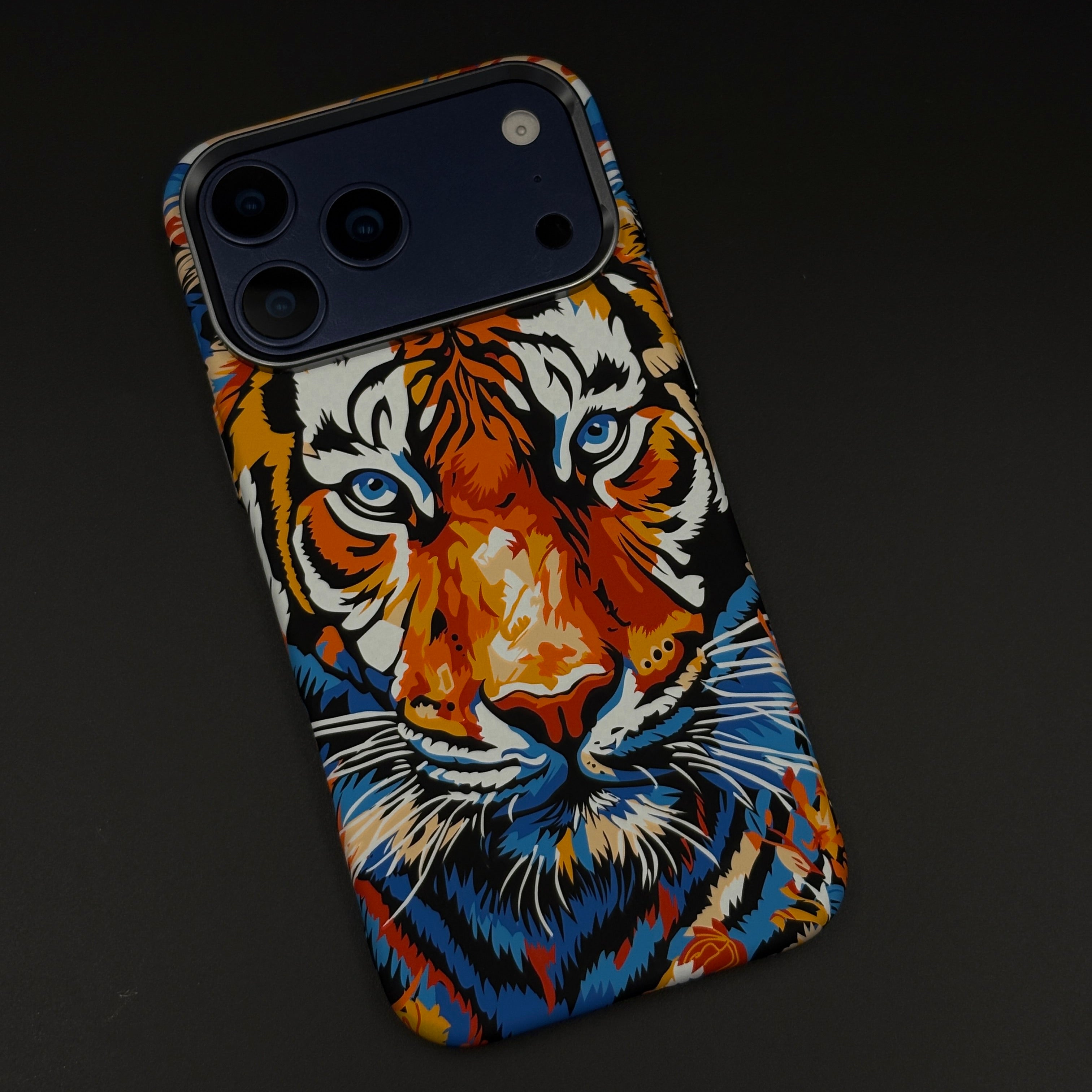 iPhone 17 Series Tiger Premium Slim Case | Rare Aramid Texture Finish | Real Carbon Fibre Feel | Hidden MagSafe