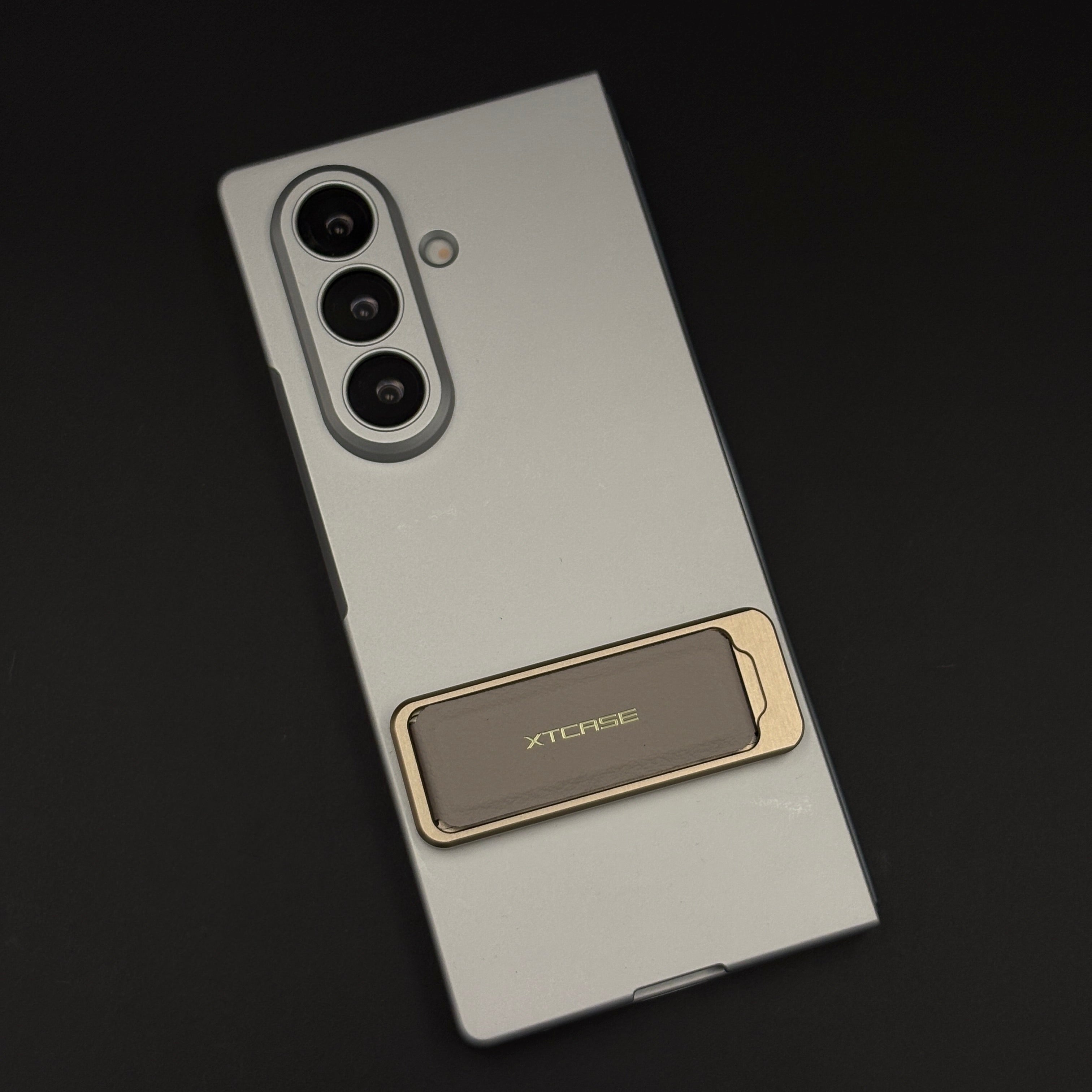 Minimalist Metal Kickstand Case for Samsung Galaxy Z Fold 7 | Slim Premium Protection