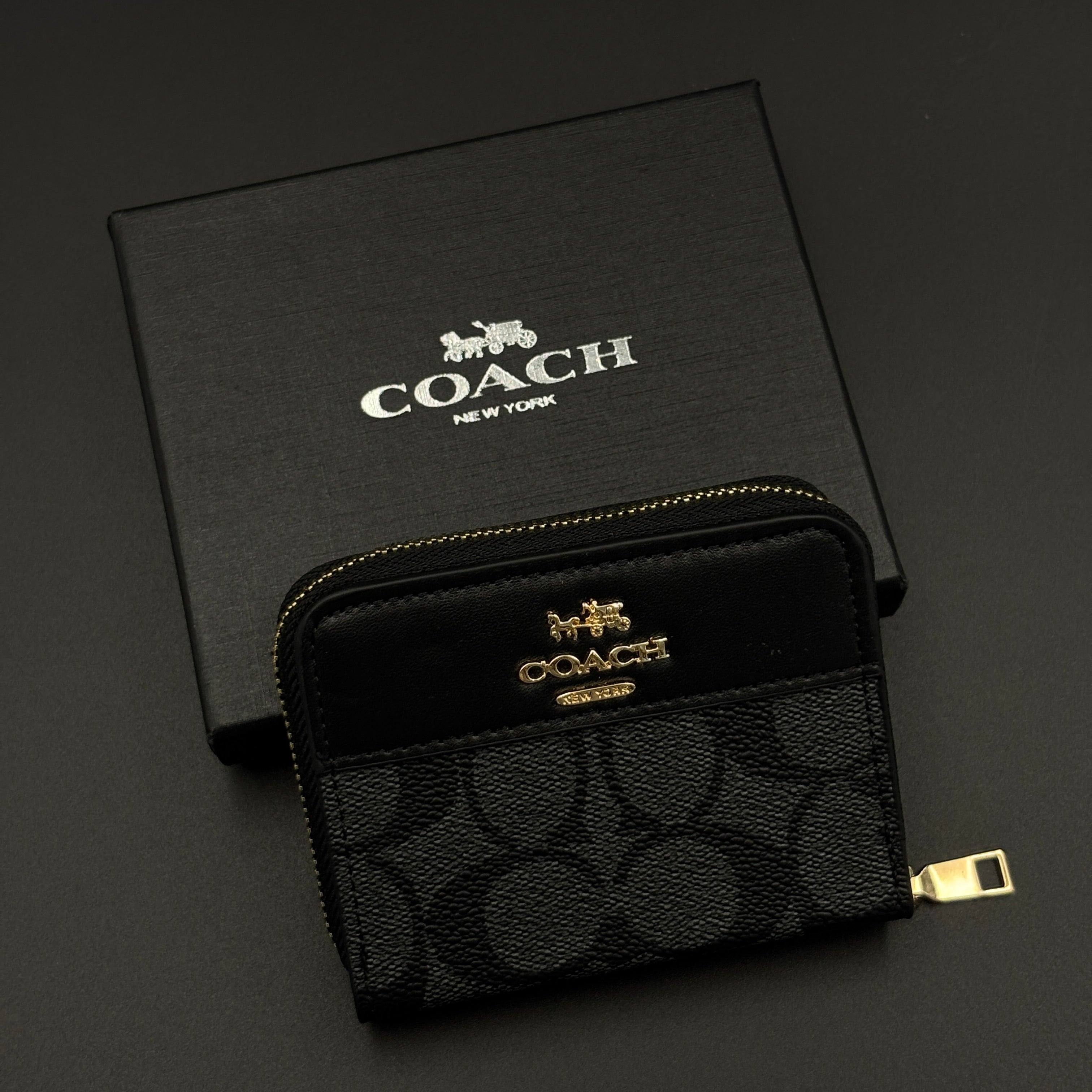 Luxury Brand C Zipper Card Holder Wallet with Gold Embossed Logo with Box