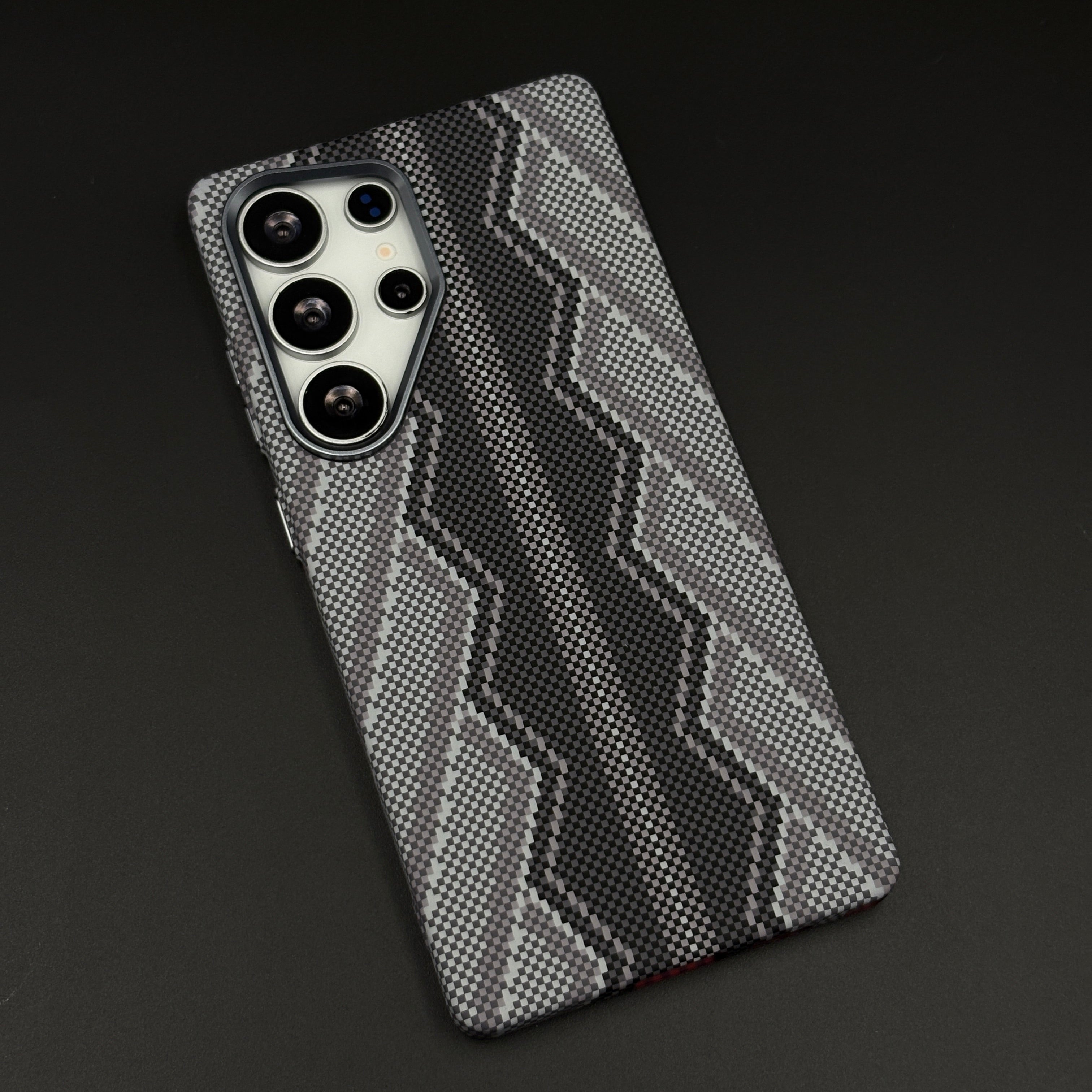 Aramid Texture Case Storm Grey Zigzag for Samsung Galaxy S25 Ultra Carbon Fibre Feel | Hidden MagSafe | Ultra Slim Fit