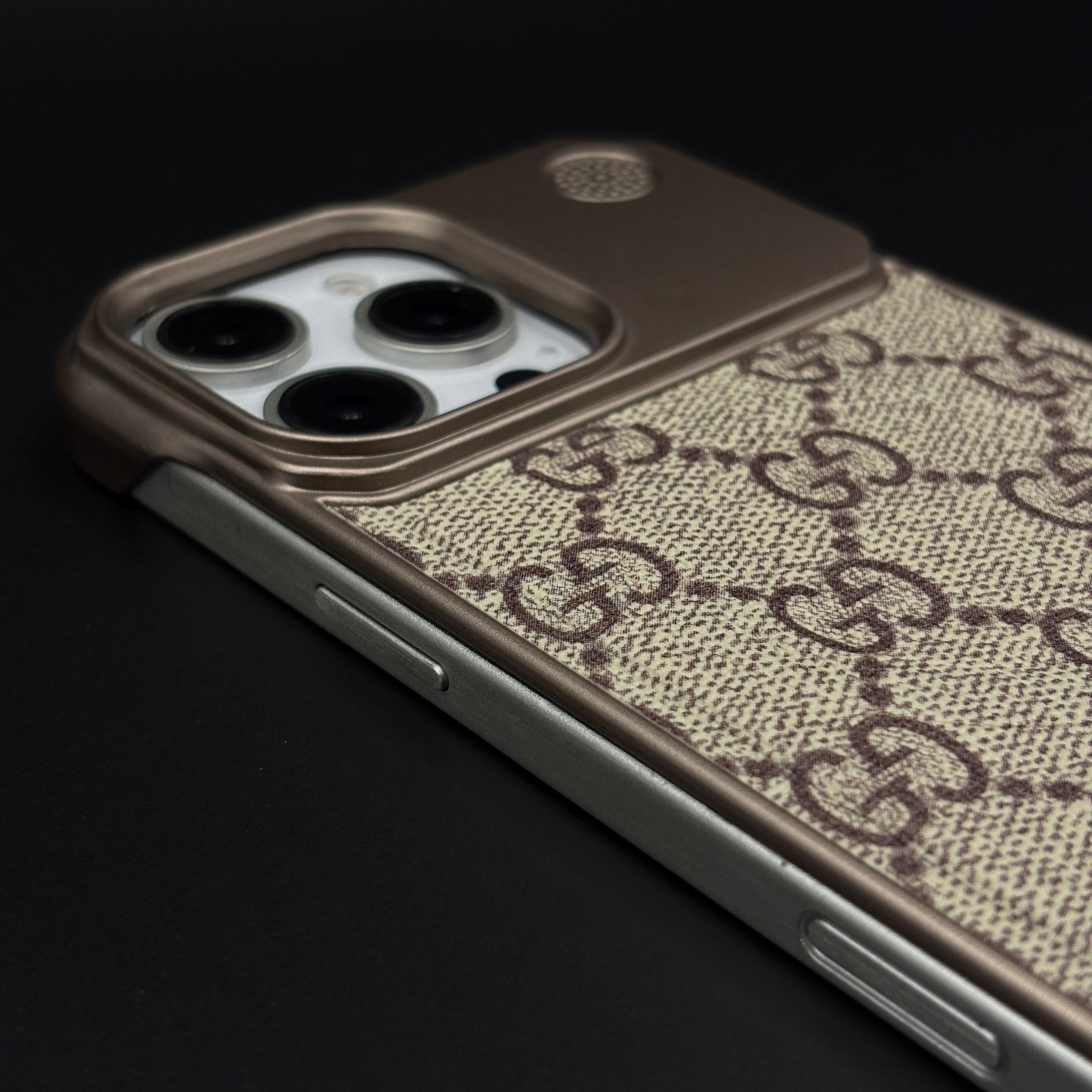 Luxury Branded GG Pattern Fabric Mobile Case for iPhone 16 Pro | Premium Brown Texture Fabric