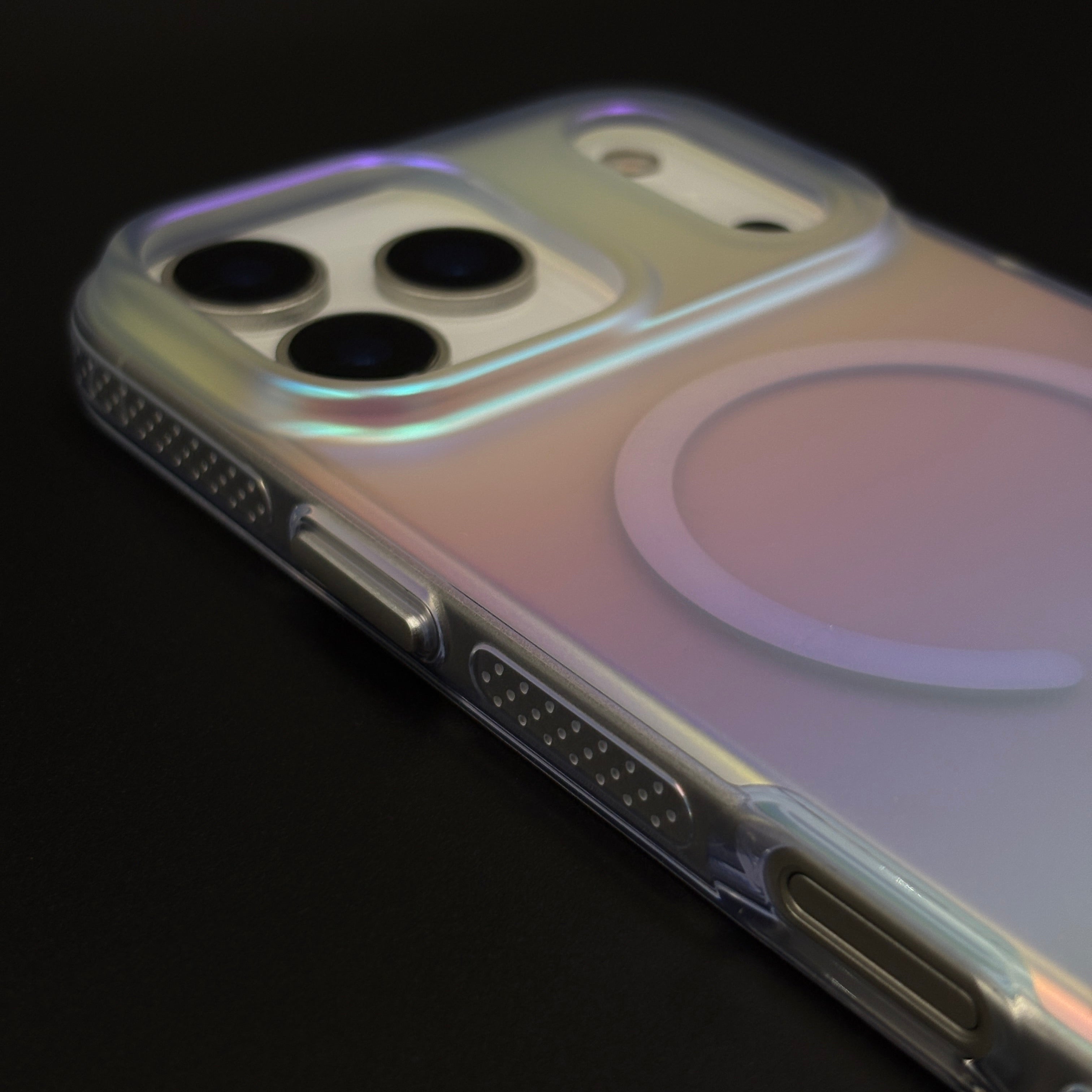 Holographic Aurora MagSafe Mobile Case Cover for iPhone 17 Series