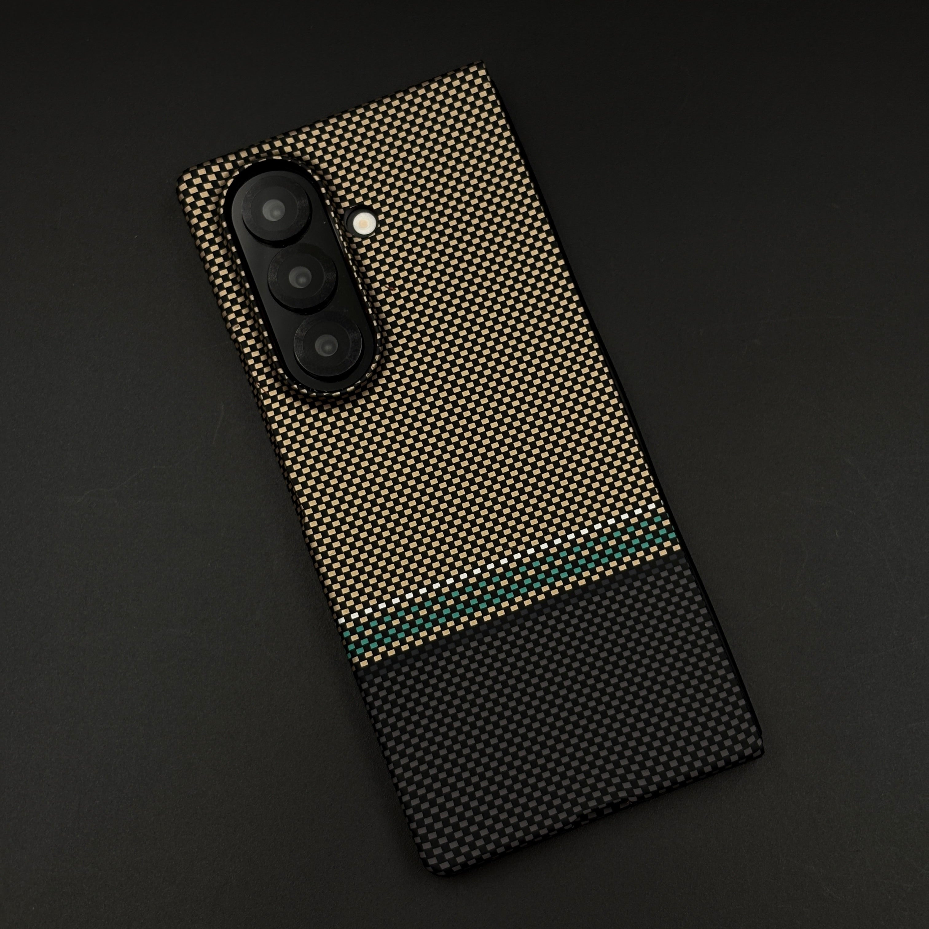 Two-Tone Aramid Case with Hidden MagSafe for Samsung Galaxy Z Fold 7 | Camera Kickstand | Carbon Fibre Feel