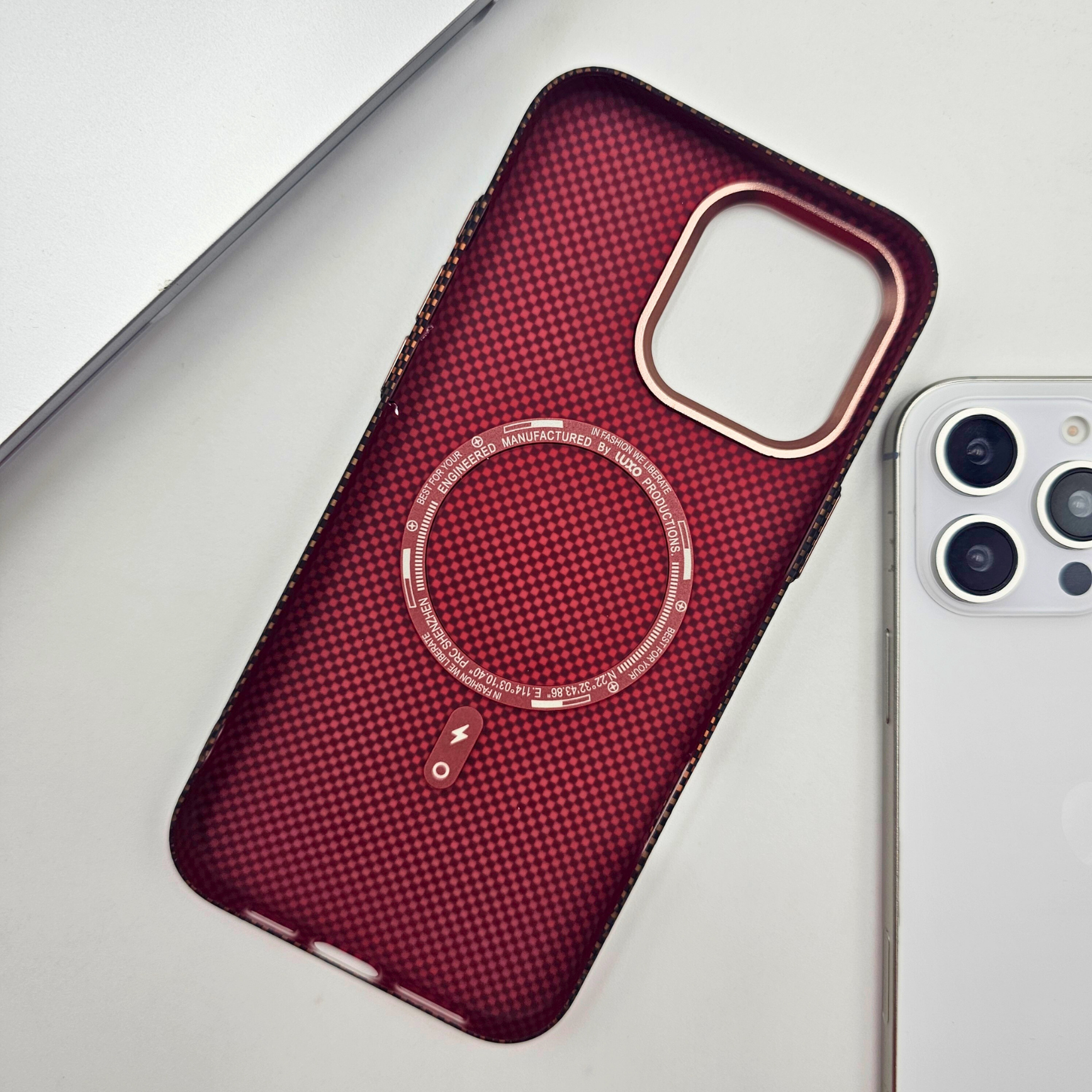 iPhone Series Brown Premium Slim Case | Rare Aramid Texture Finish | Real Carbon Fibre Feel | Hidden MagSafe