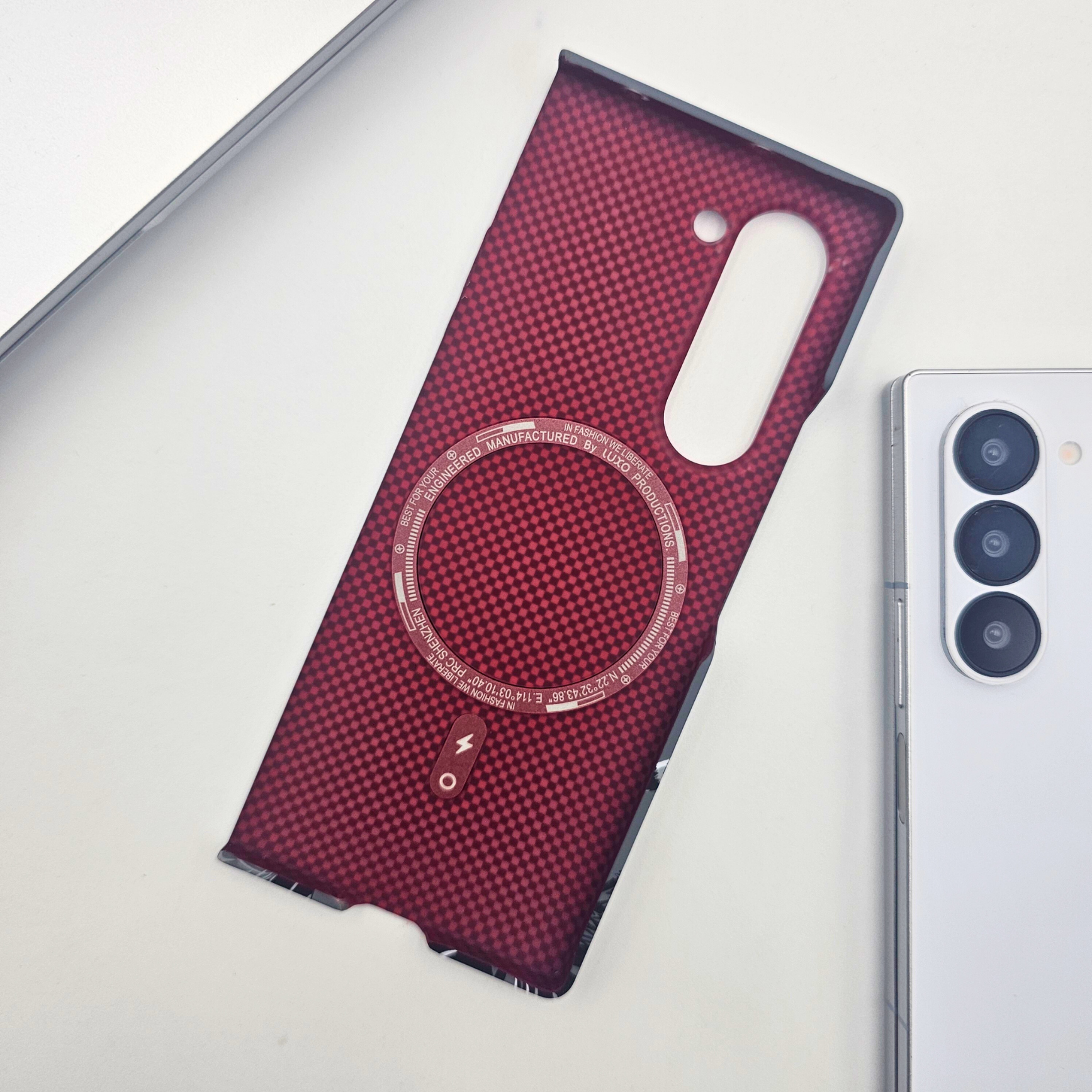 Samsung Galaxy Z Fold 5 Tiger Grey Premium Slim Case | Rare Aramid Texture Finish | Real Carbon Fibre Feel | Hidden MagSafe