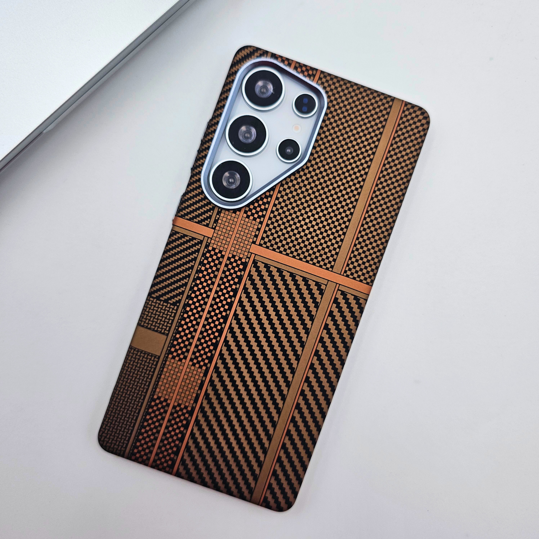 Samsung Galaxy S24 Ultra Desert Brown Premium Slim Case | Rare Aramid Texture Finish | Real Carbon Fibre Feel | Hidden MagSafe