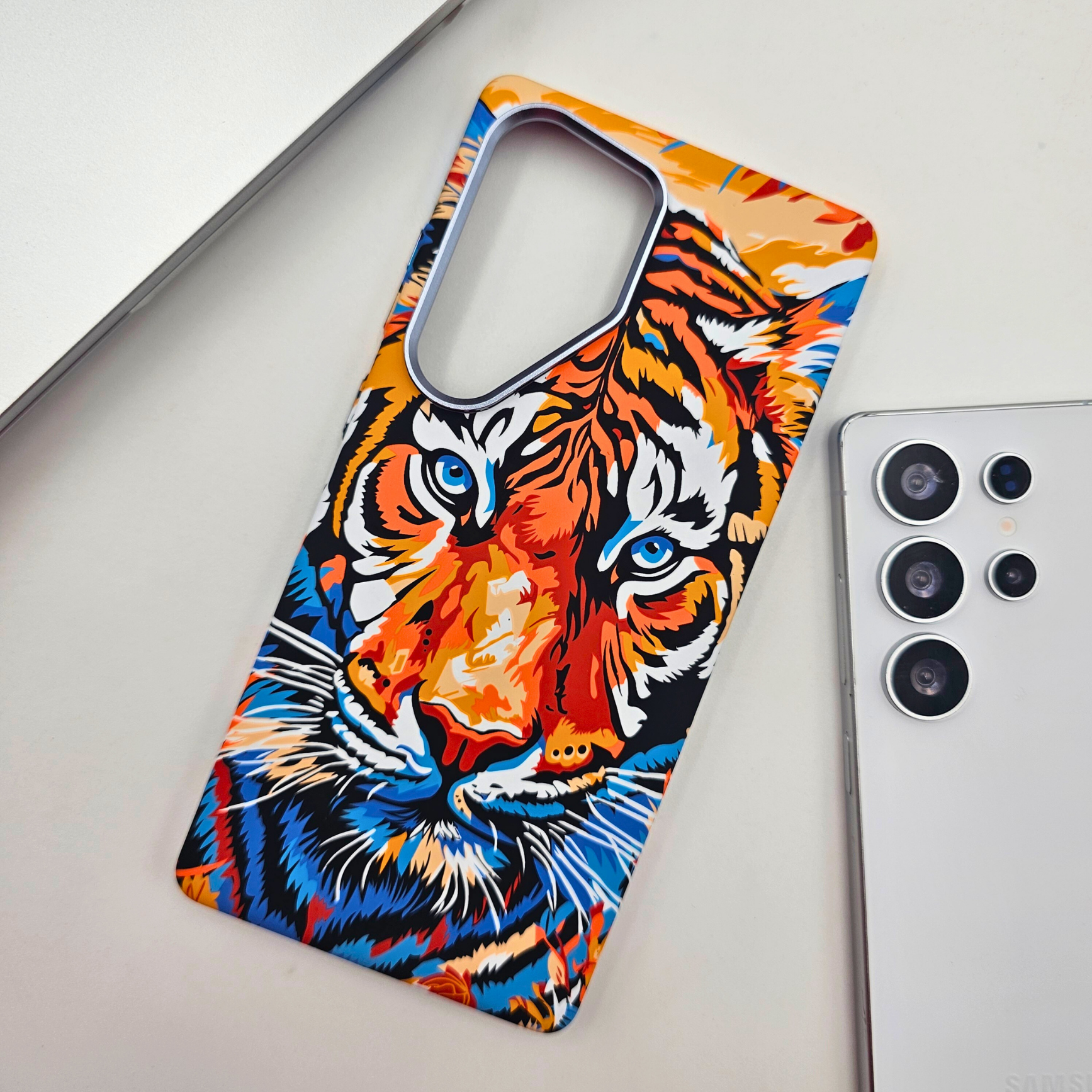 Samsung Galaxy S24 Ultra Tiger Premium Slim Case | Rare Aramid Texture Finish | Real Carbon Fibre Feel | Hidden MagSafe
