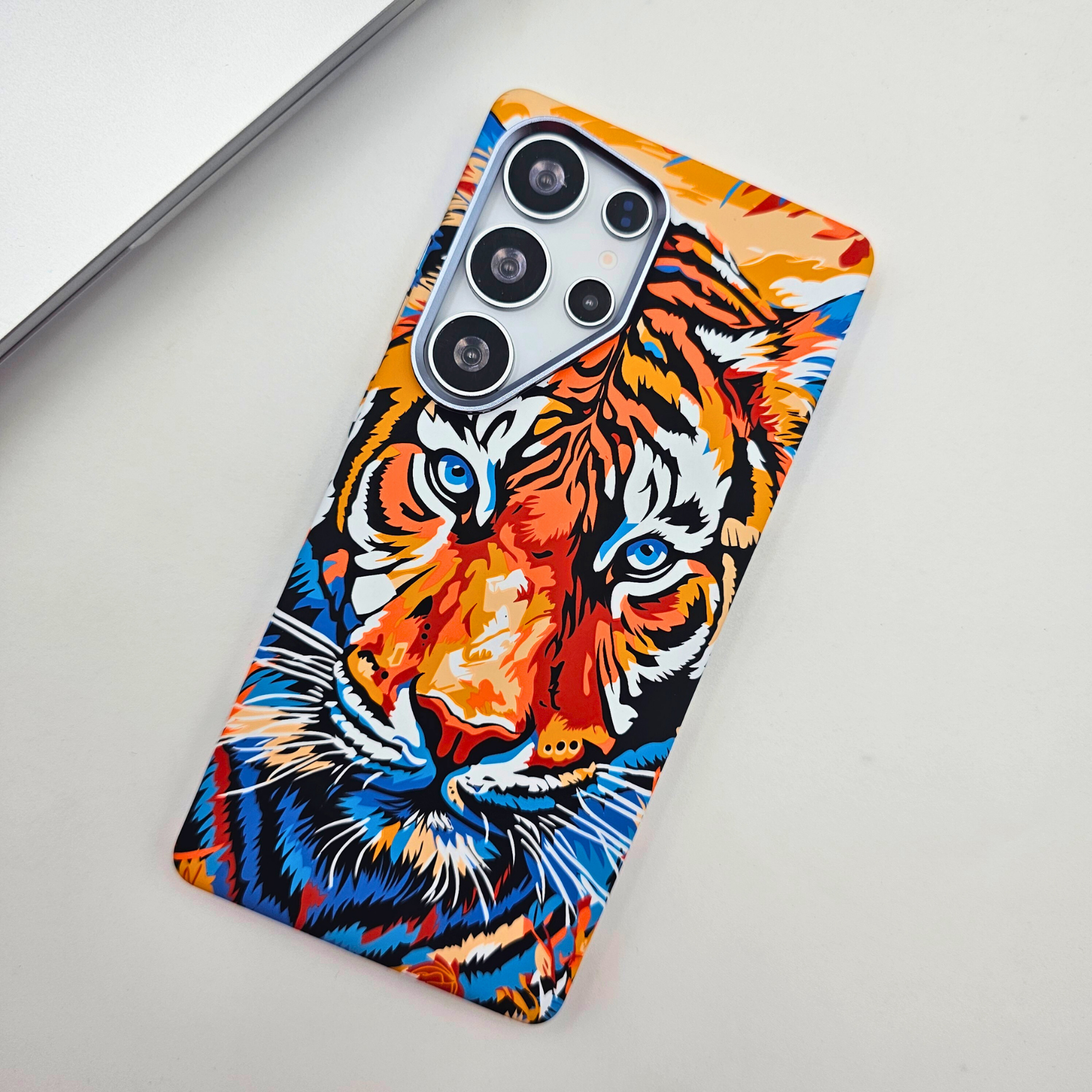 Samsung Galaxy S24 Ultra Tiger Premium Slim Case | Rare Aramid Texture Finish | Real Carbon Fibre Feel | Hidden MagSafe